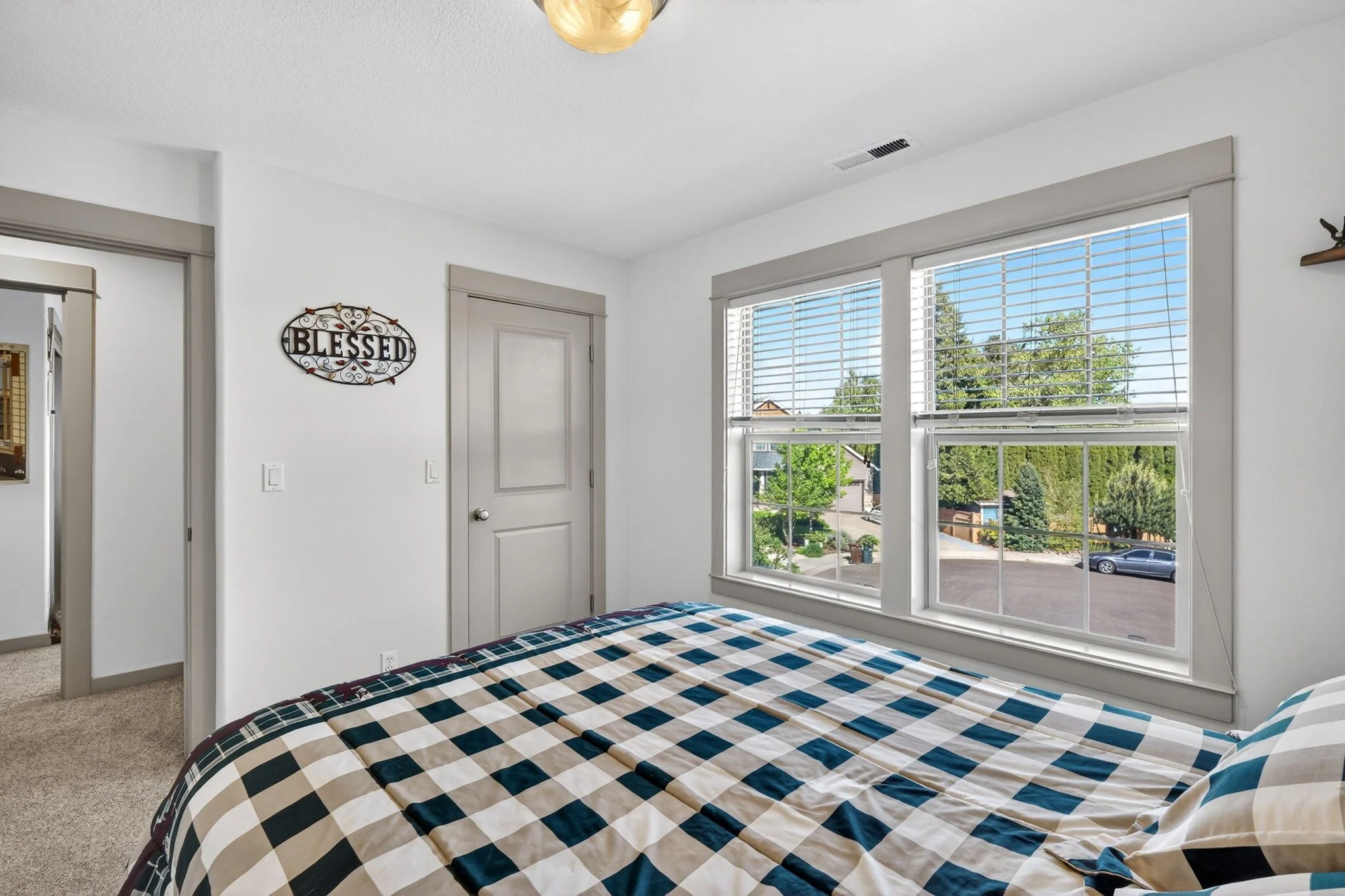 10950 NW Cami Pl-47.jpg