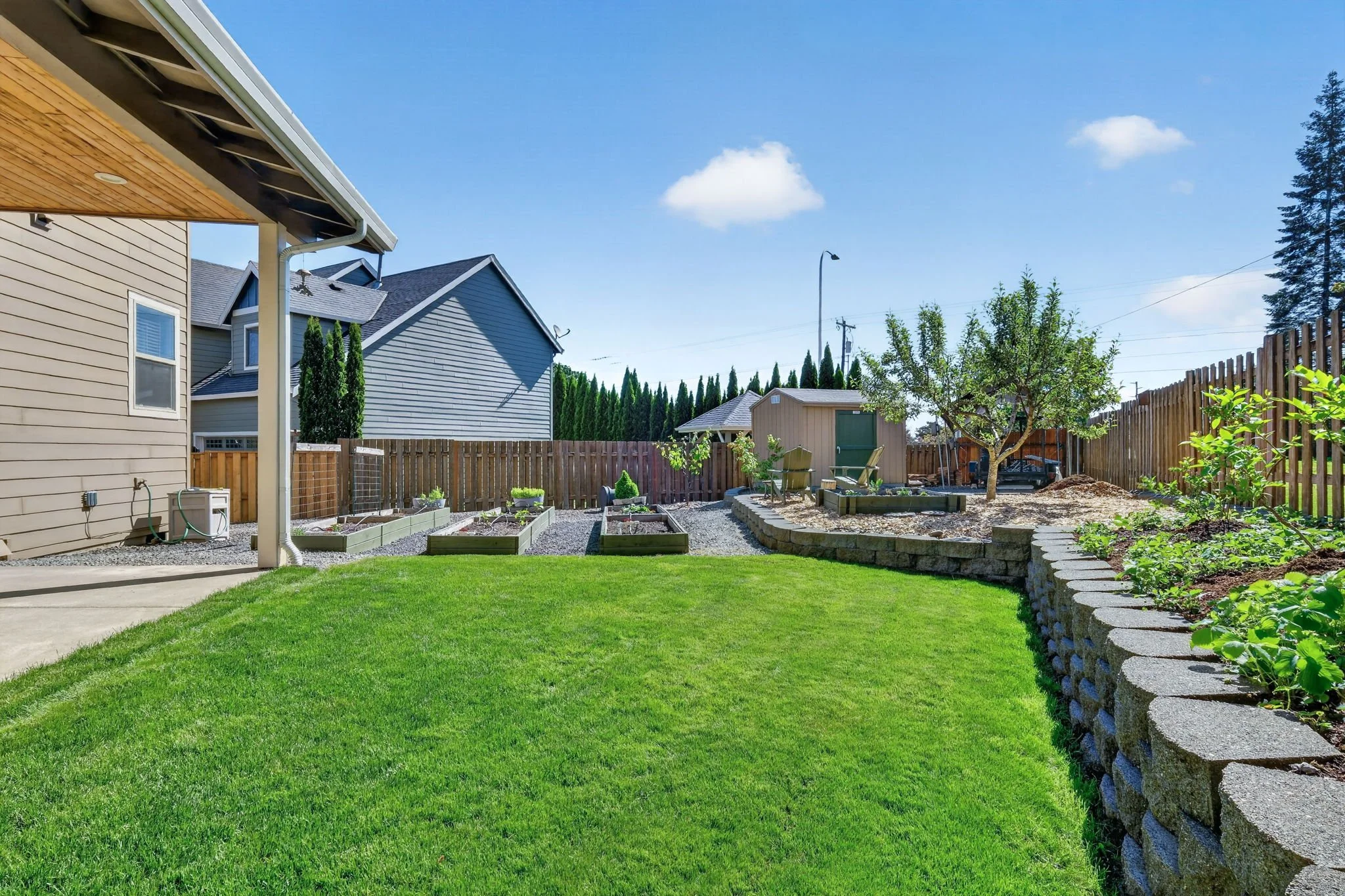 10950 NW Cami Pl-54.jpg