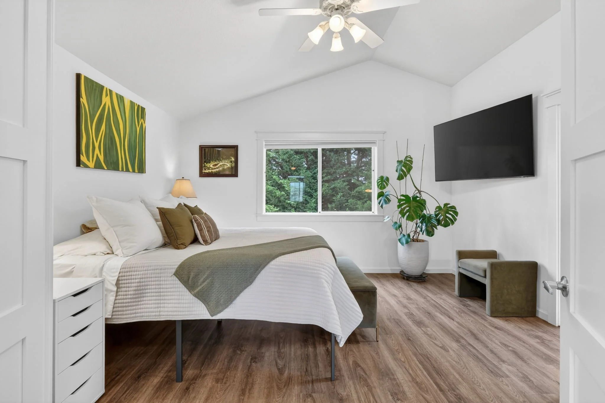 205 NE Milne Rd-27.jpg