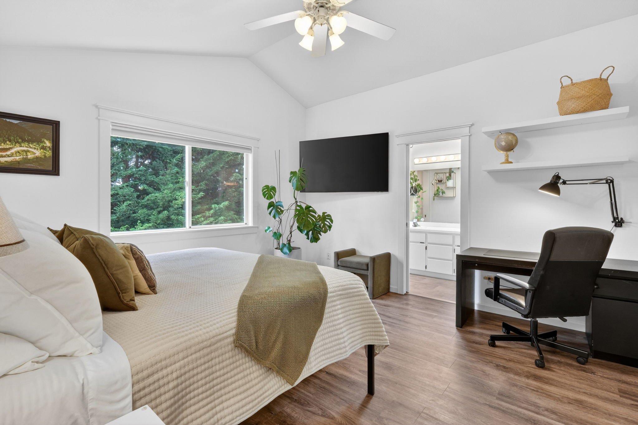 205 NE Milne Rd-28.jpg