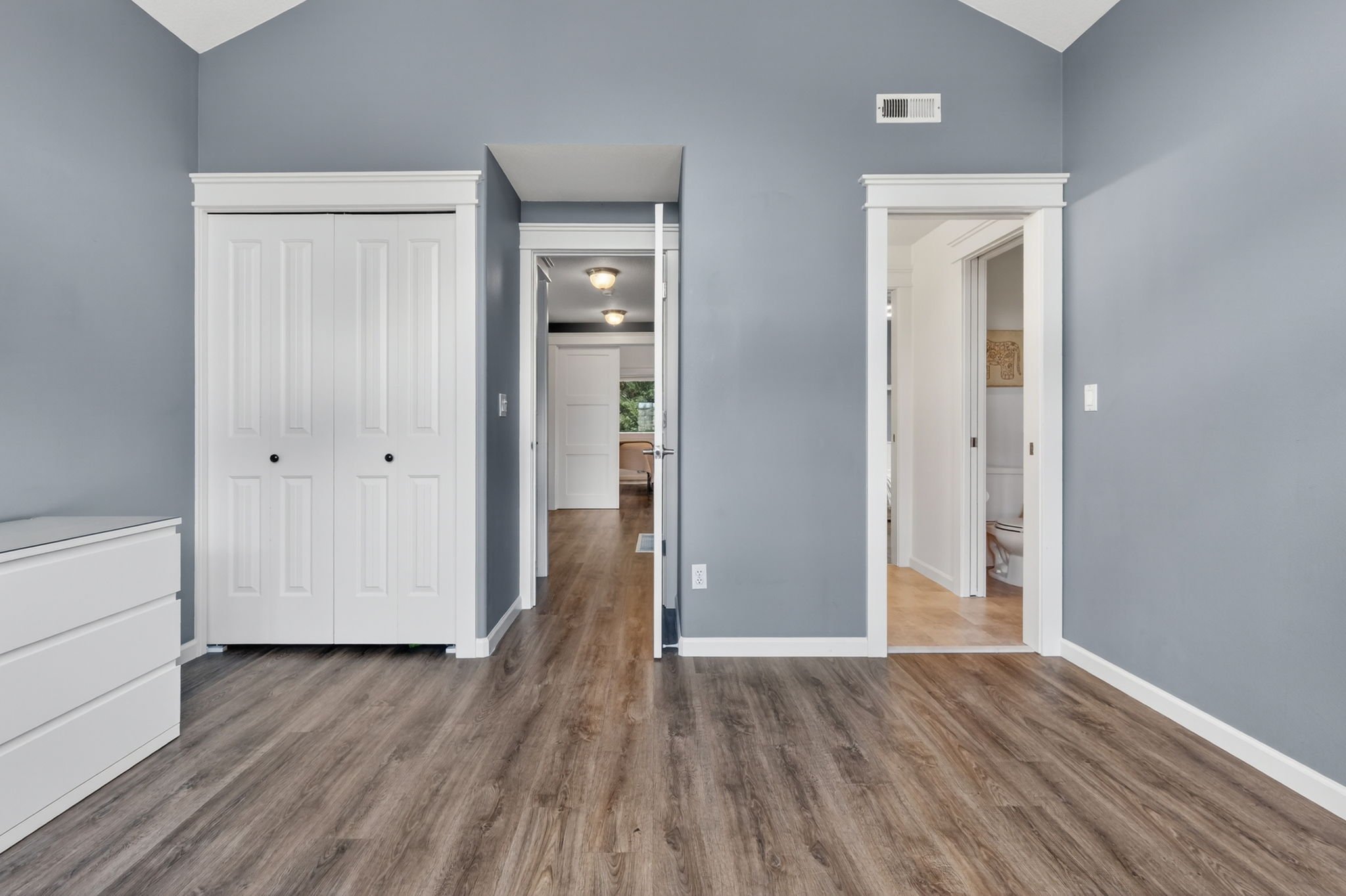 205 NE Milne Rd-35.jpg