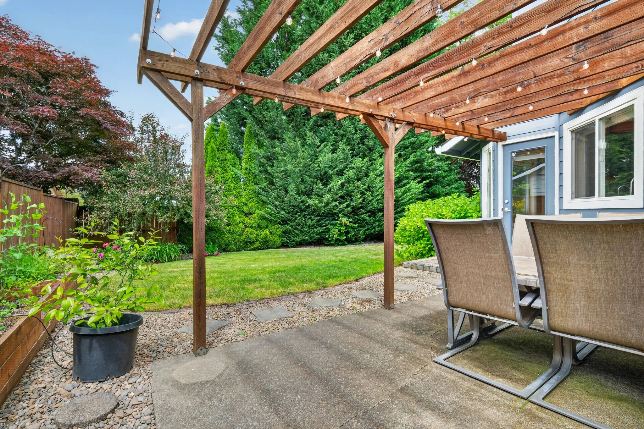 205 NE Milne Rd-44.jpg