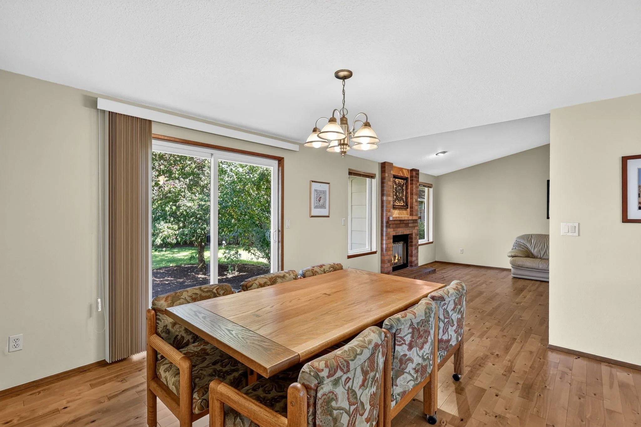 1561 SE Anthony St-17.jpg