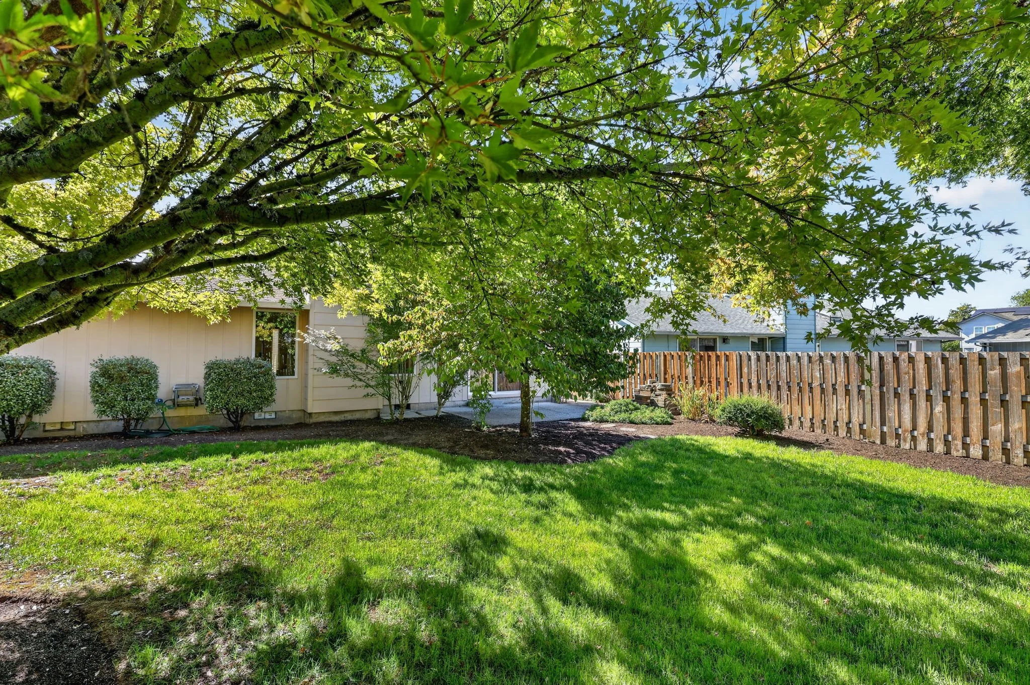 1561 SE Anthony St-49.jpg