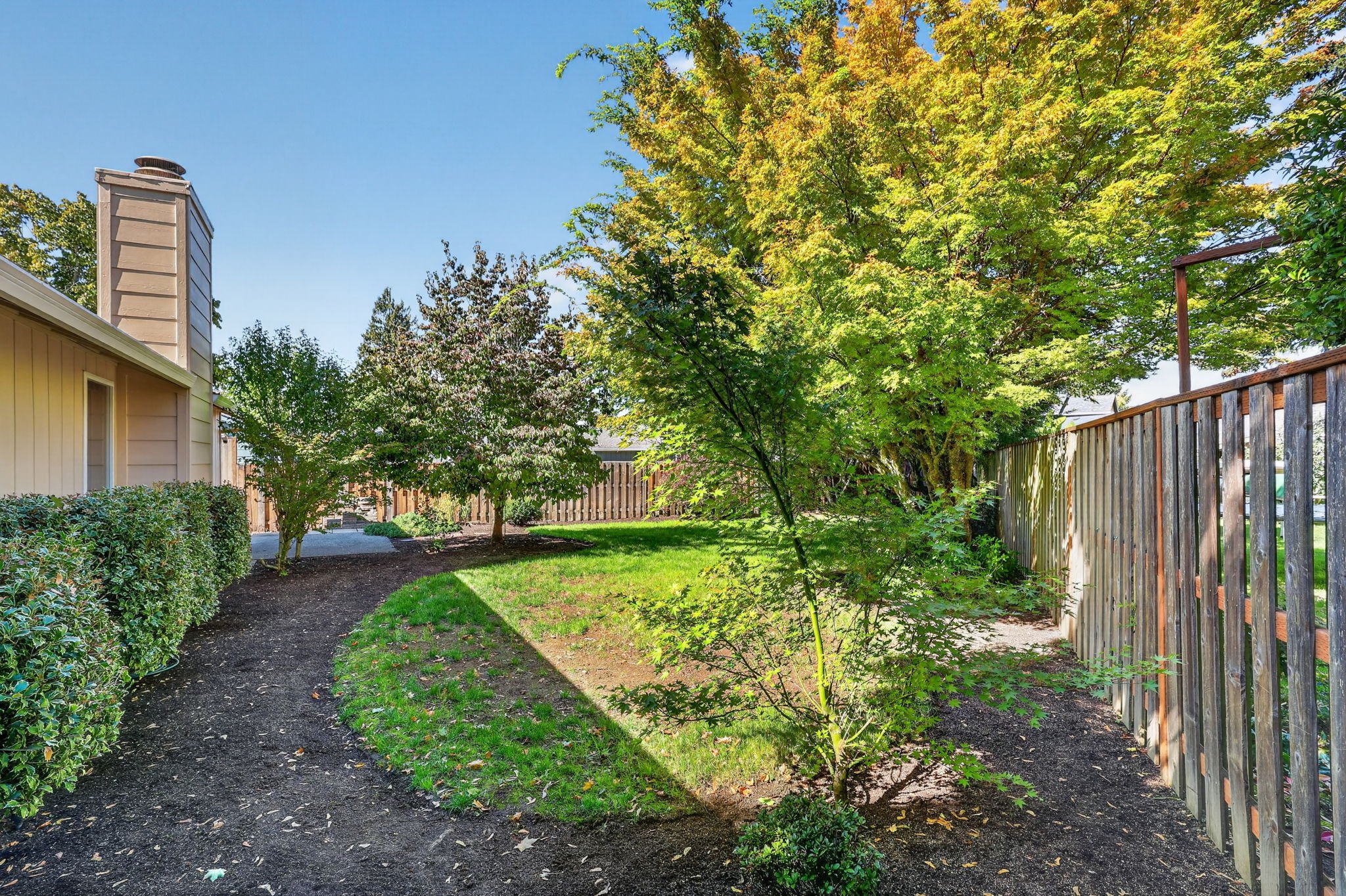 1561 SE Anthony St-51.jpg