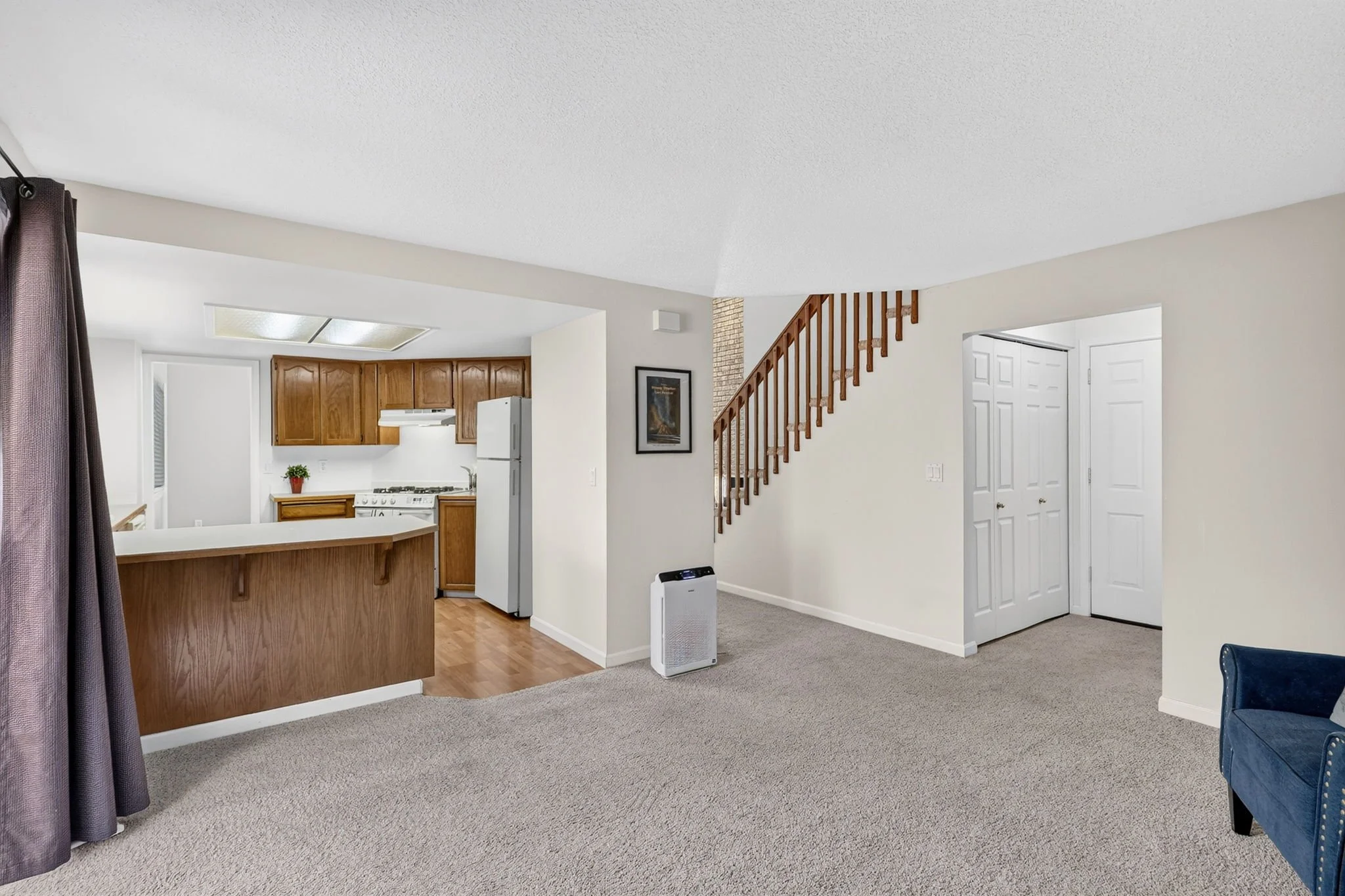 7625 Ridgewood Dr-18.jpg
