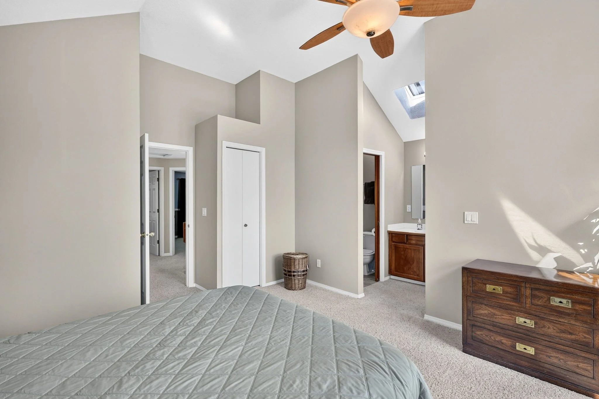 7625 Ridgewood Dr-29.jpg