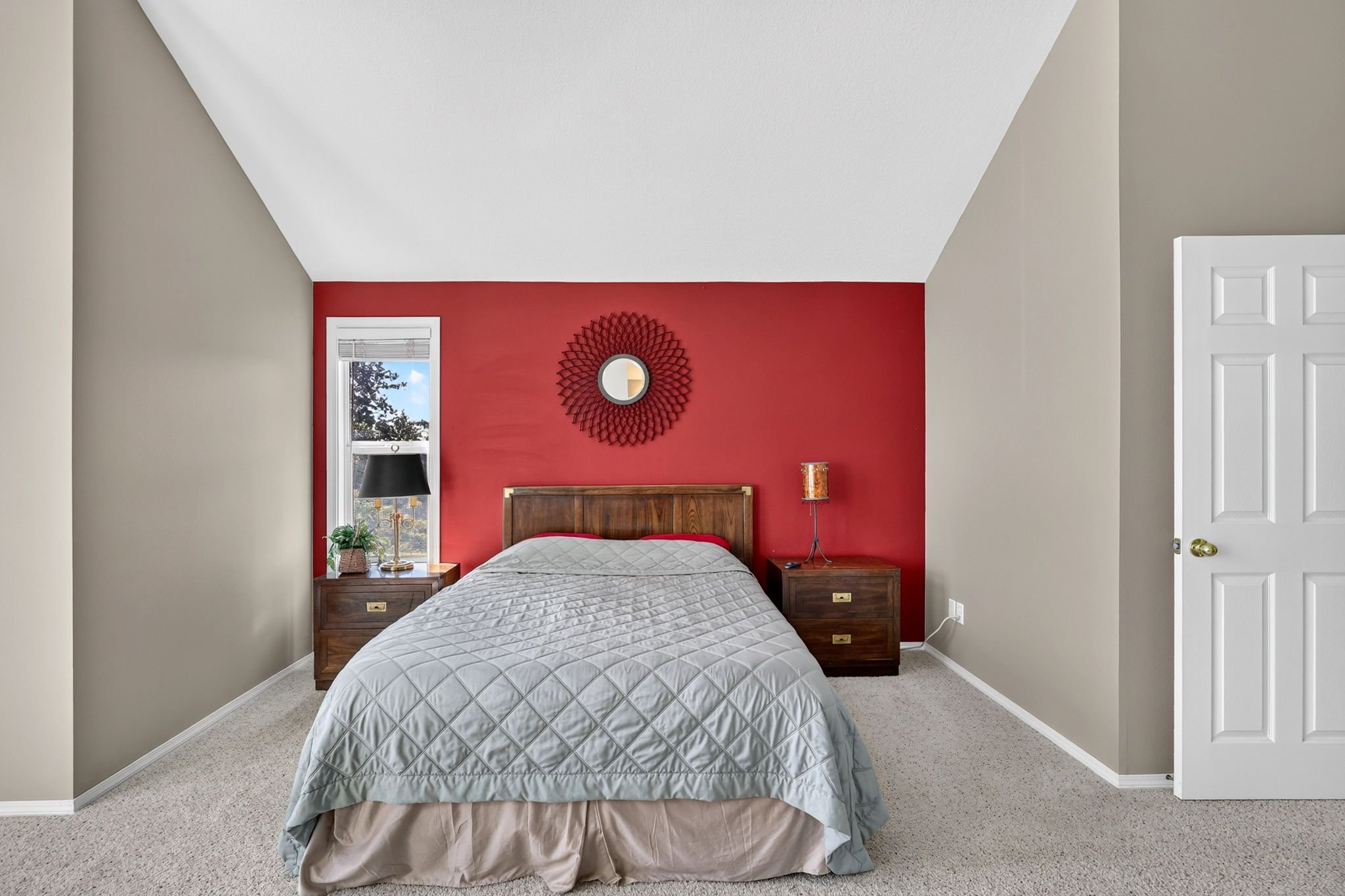7625 Ridgewood Dr-30.jpg
