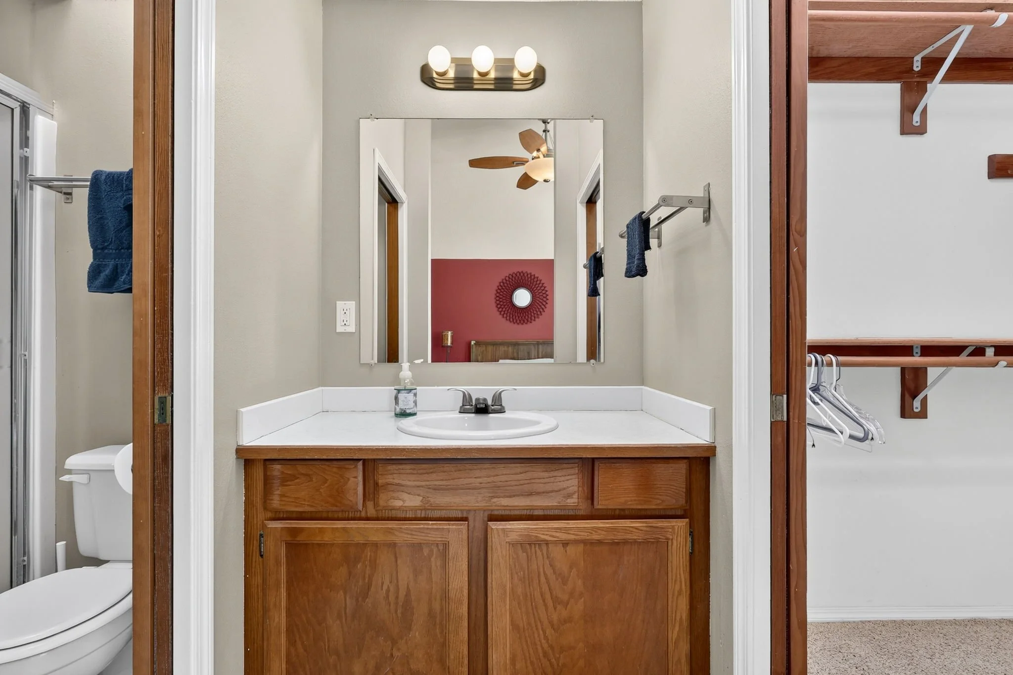7625 Ridgewood Dr-31.jpg