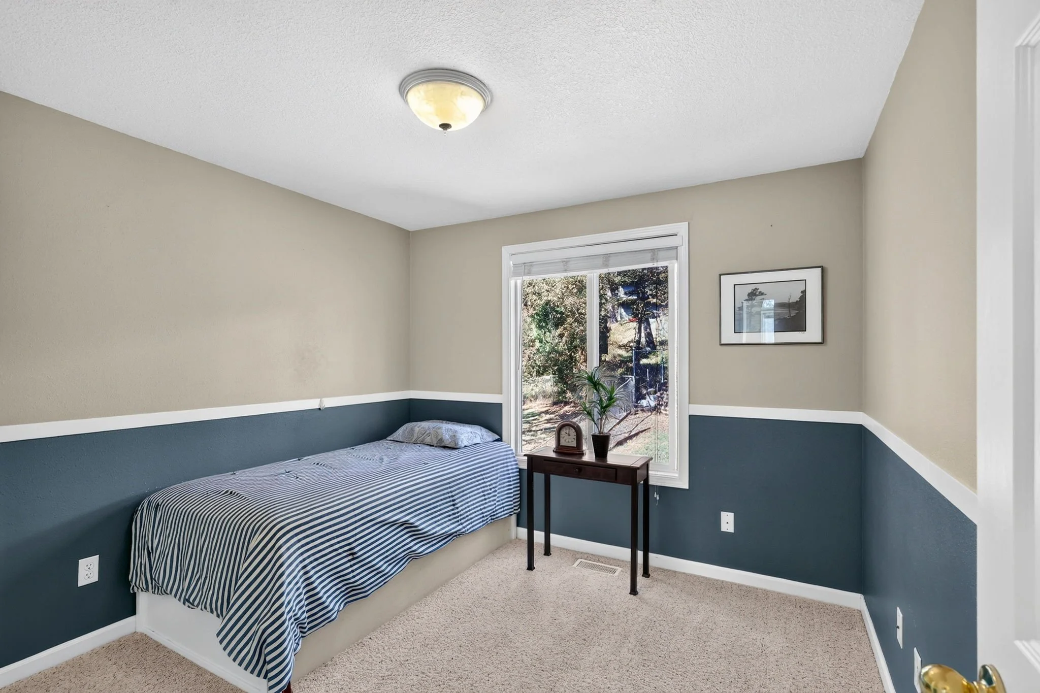 7625 Ridgewood Dr-36.jpg