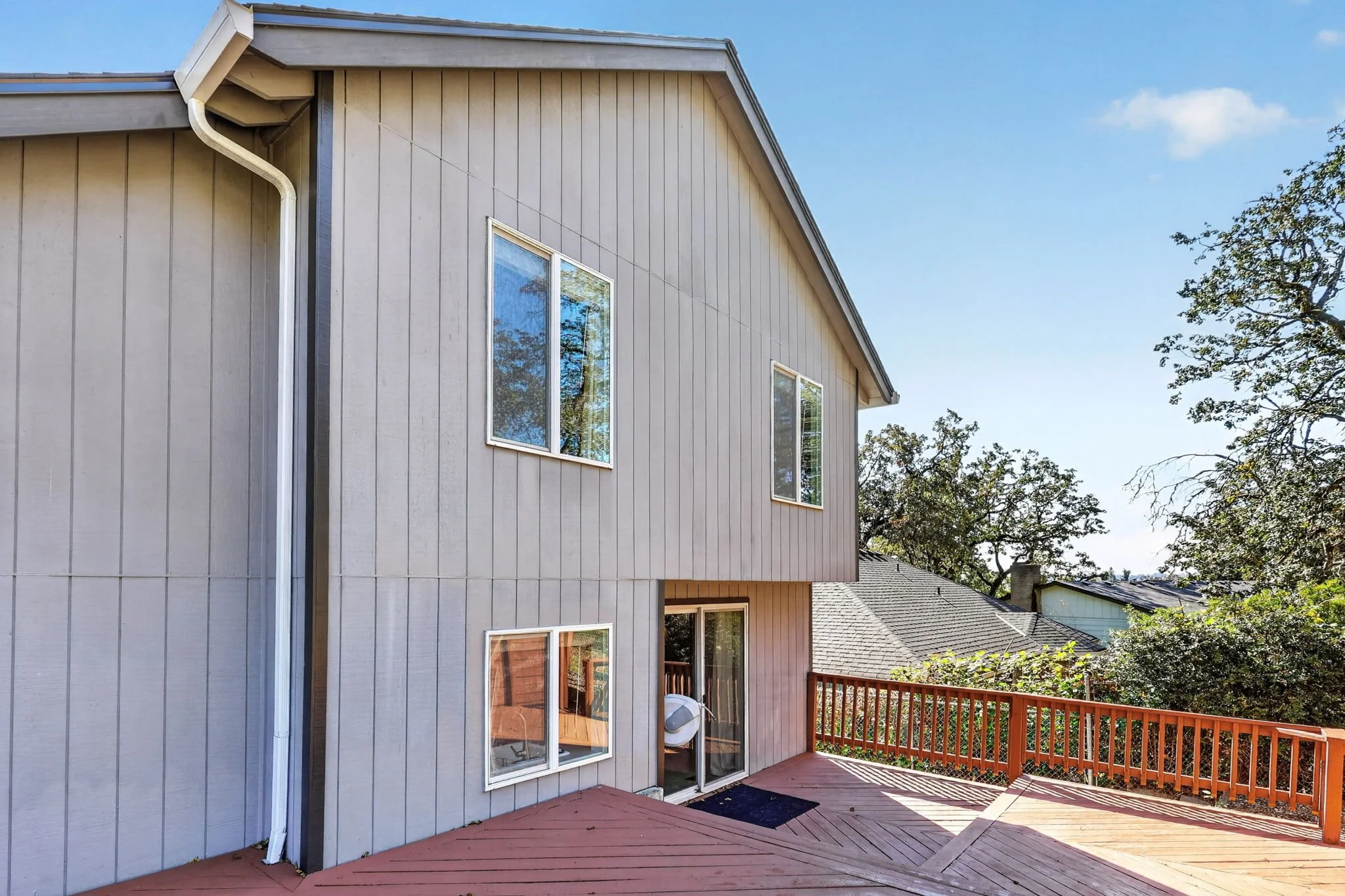 7625 Ridgewood Dr-50.jpg