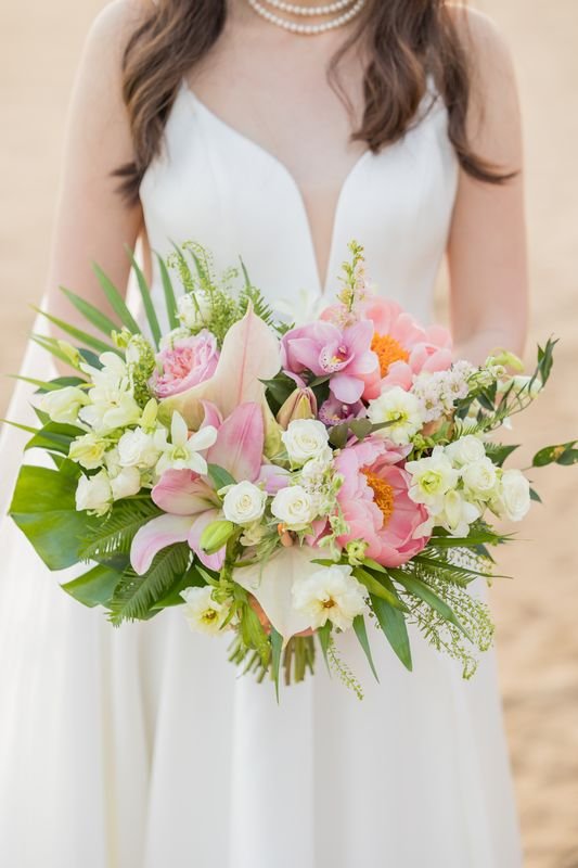 mauiweddingflorist_sugarbeach.jpeg