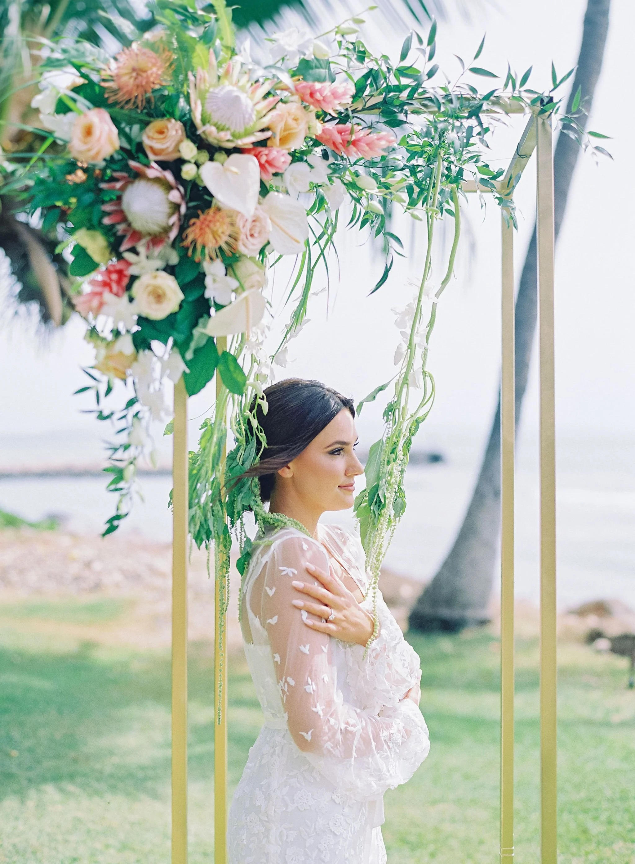 mauiweddingflorist_olowalu.jpeg