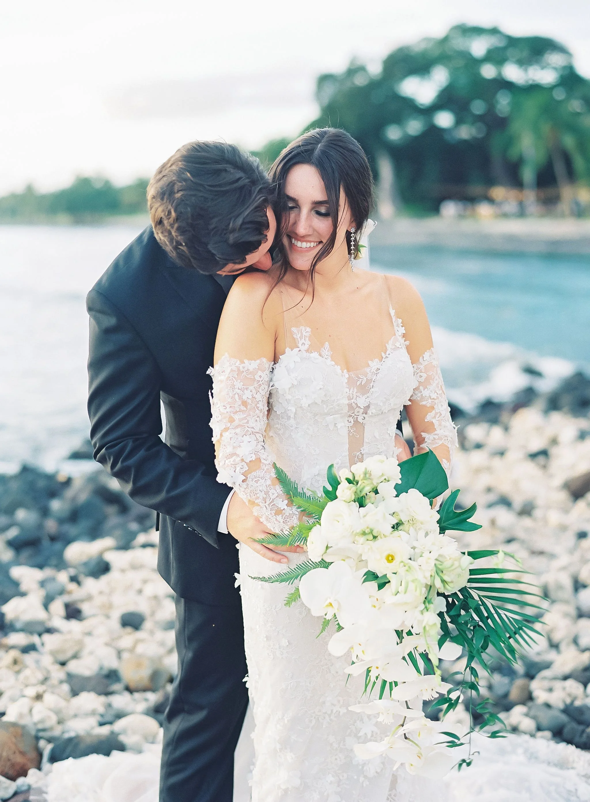 mauiweddingflorist_olowalu.jpeg