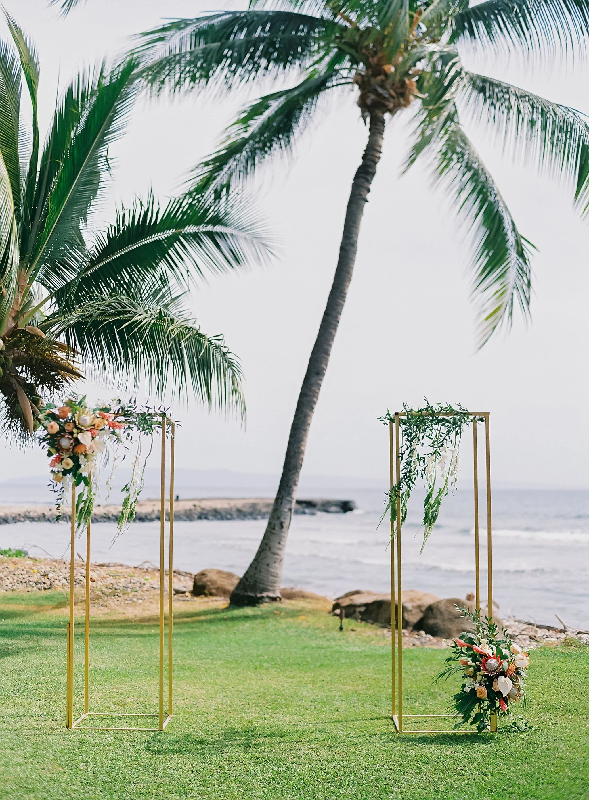 mauiweddingflorist_olowalu.jpeg