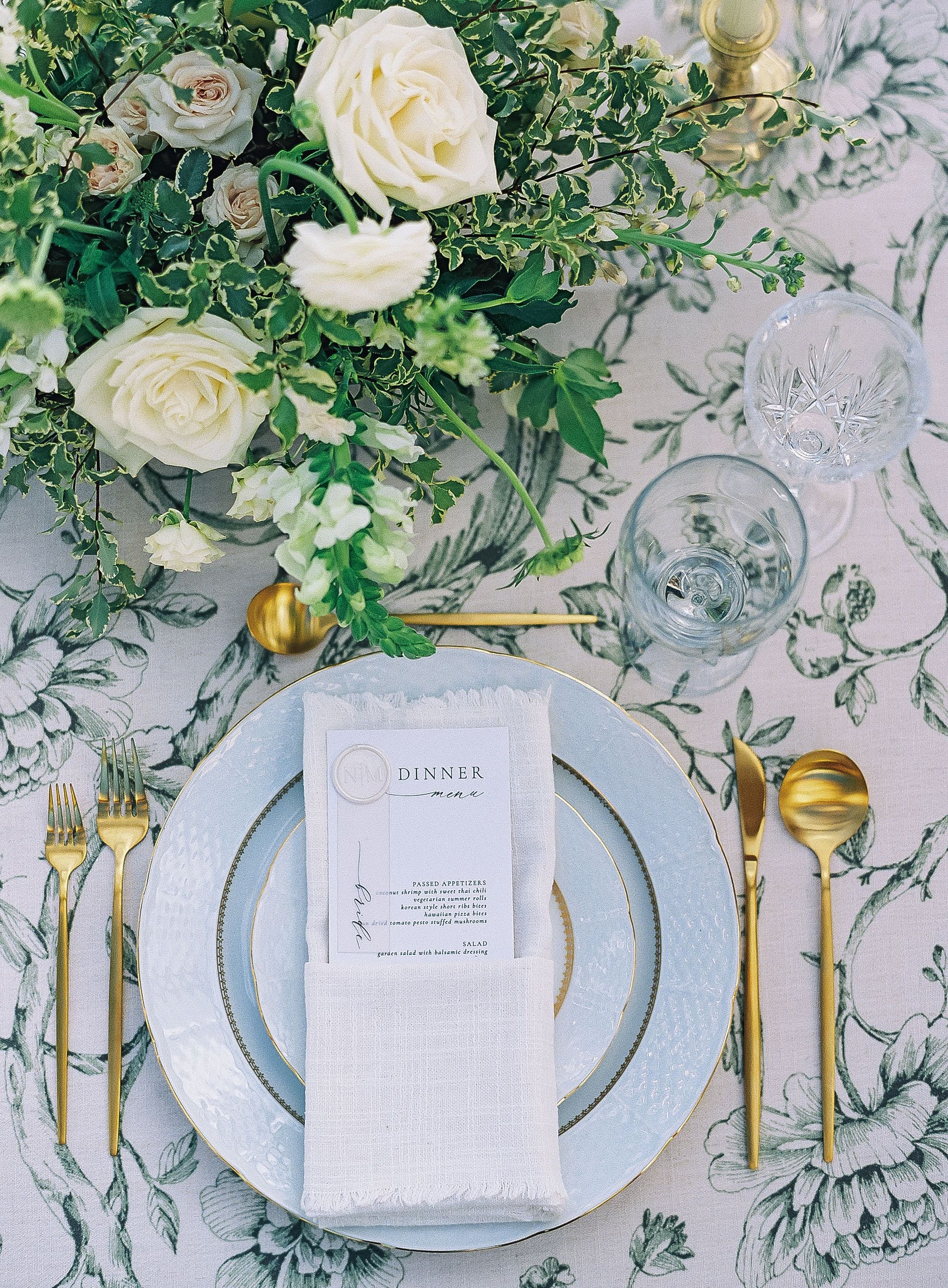 mauiweddingflorist_olowalu.jpeg