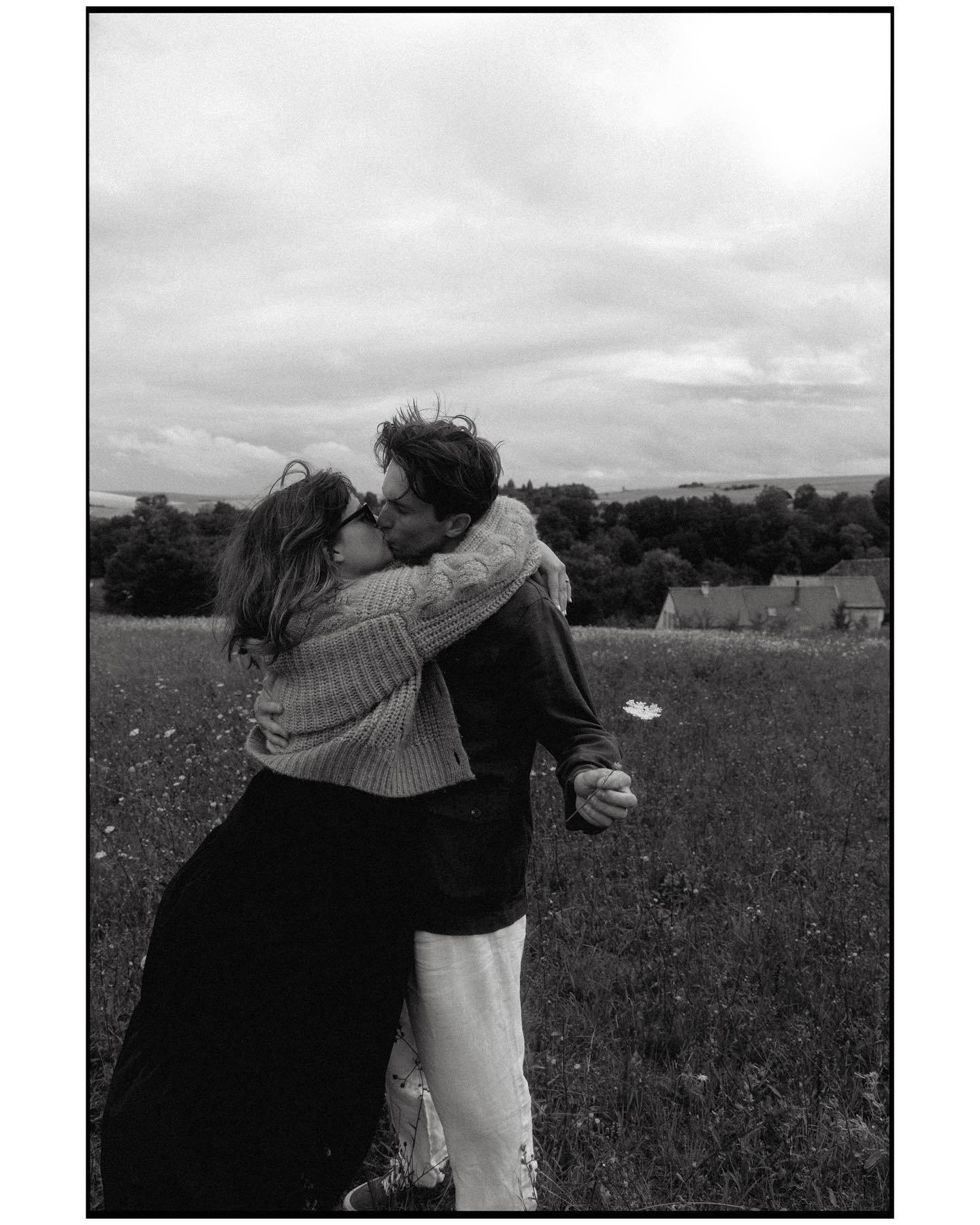 1/2 Two days after Hailey and William got married in the French countryside. Hailey and I met when we were twelve years old. I had never clicked with anyone like I did with her. We lived states away from each other and when we said goodbye to each ot