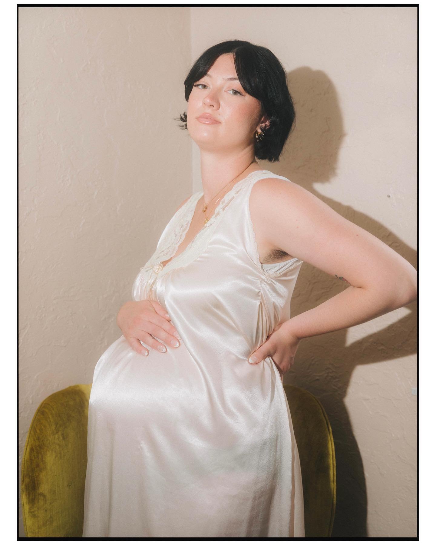 Pt. 3: My cousin is THE coolest pregnant person I’ve ever seen??? I’m forever obsessed with her (and her bone structure)
•
•
•
•
#portraitcollective #postthepeople #nwaphotographer #bentonvillephotographer #fayettevill