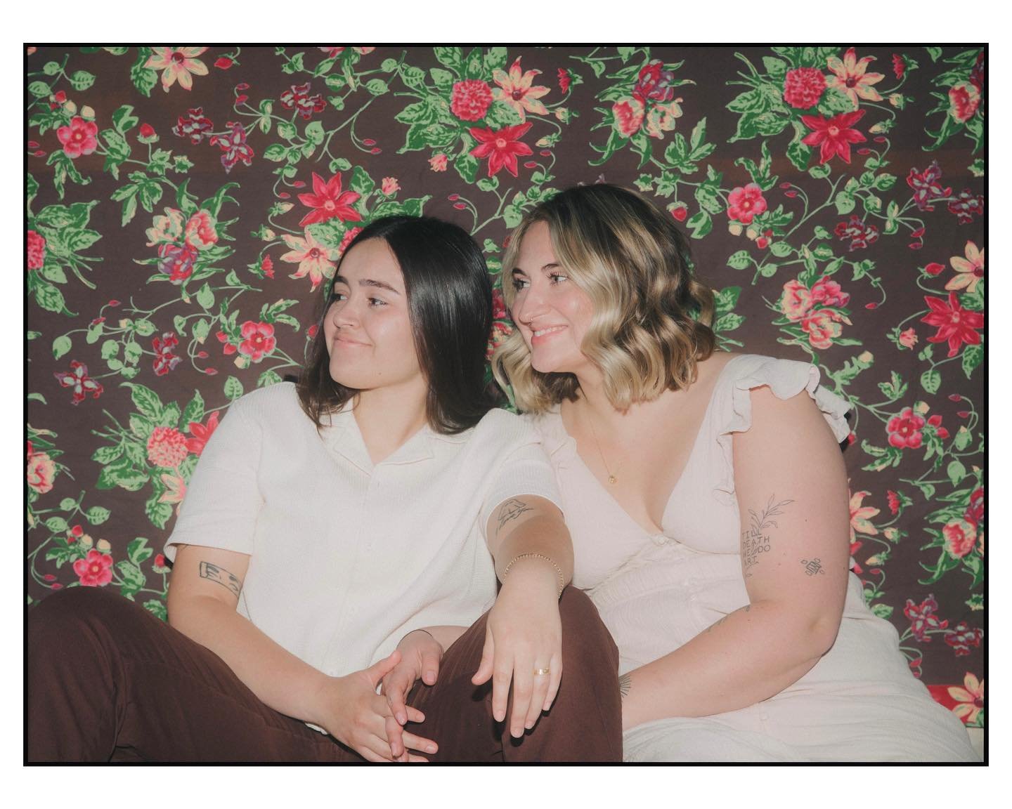 🌈HAPPY PRIDE!!!!!!🌈 during the month of June+ I’ll be offering $250 off wedding packages for queer couples, and 20% off portrait sessions for queer individuals and couples! LET’S CELEBRATE!!!! •
•
•
•
#portraitcollec