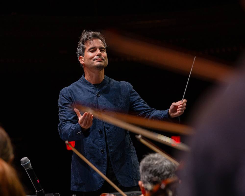 Meet the Maestro: The Role of Music &amp; Artistic Director Dane Lam