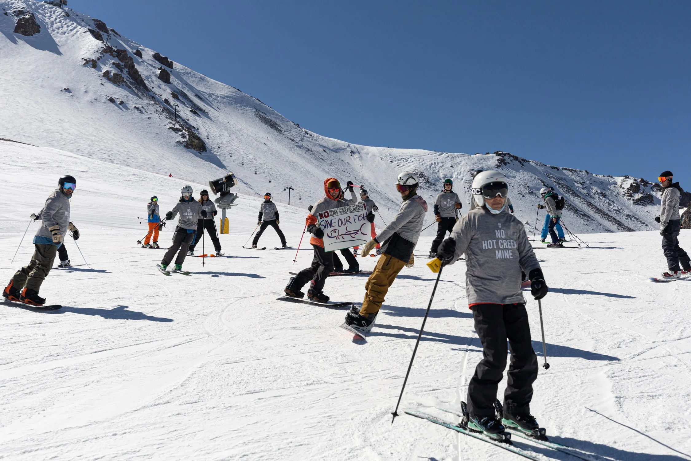 2205_HOT CREEK MAMMOTH SKI_0626.jpg