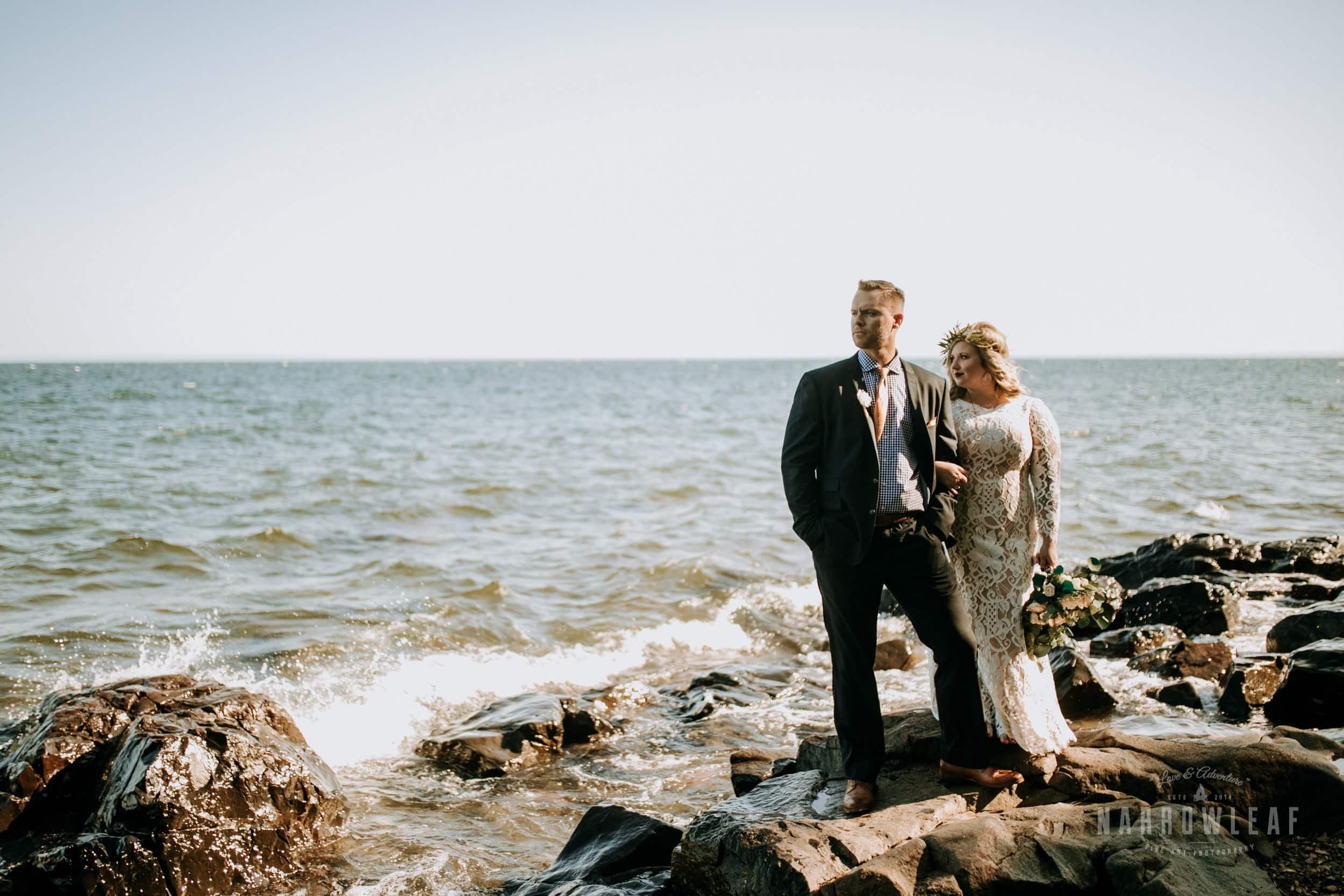 Duluth-MN-adventure-elopement-Kitchi-Gammi-Park-on-lake-superior-Narrowleaf-love-and-adventure-photo.jpg (5).jpg