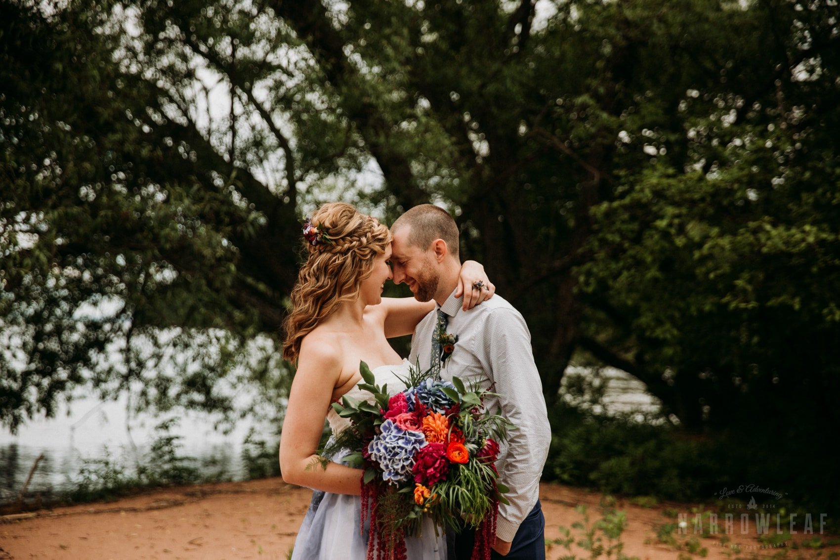 bayfield-wi-lake-superior-beach-wedding-bride-groom-intimate-photos-12.jpg