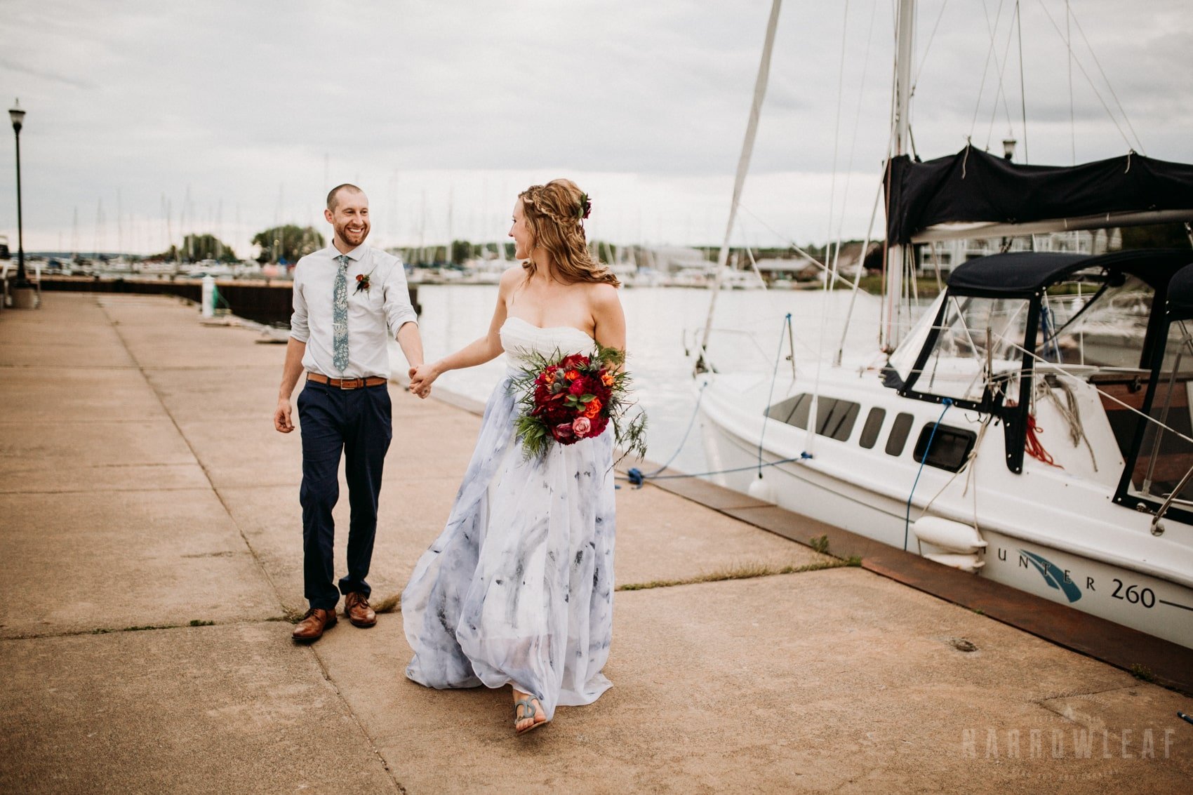 bayfield-wi-lake-superior-wedding-moody-styled-bride-groom-photos-12.jpg