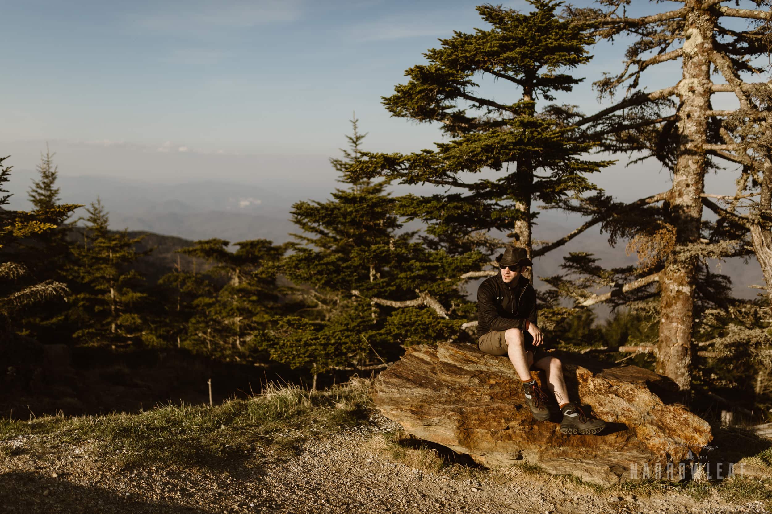 Blue-Ridge-mountains-North-Carolina-elopement-photographer-Narrowleaf_Love_and_Adventure_Photography.jpg (3)_2.jpg