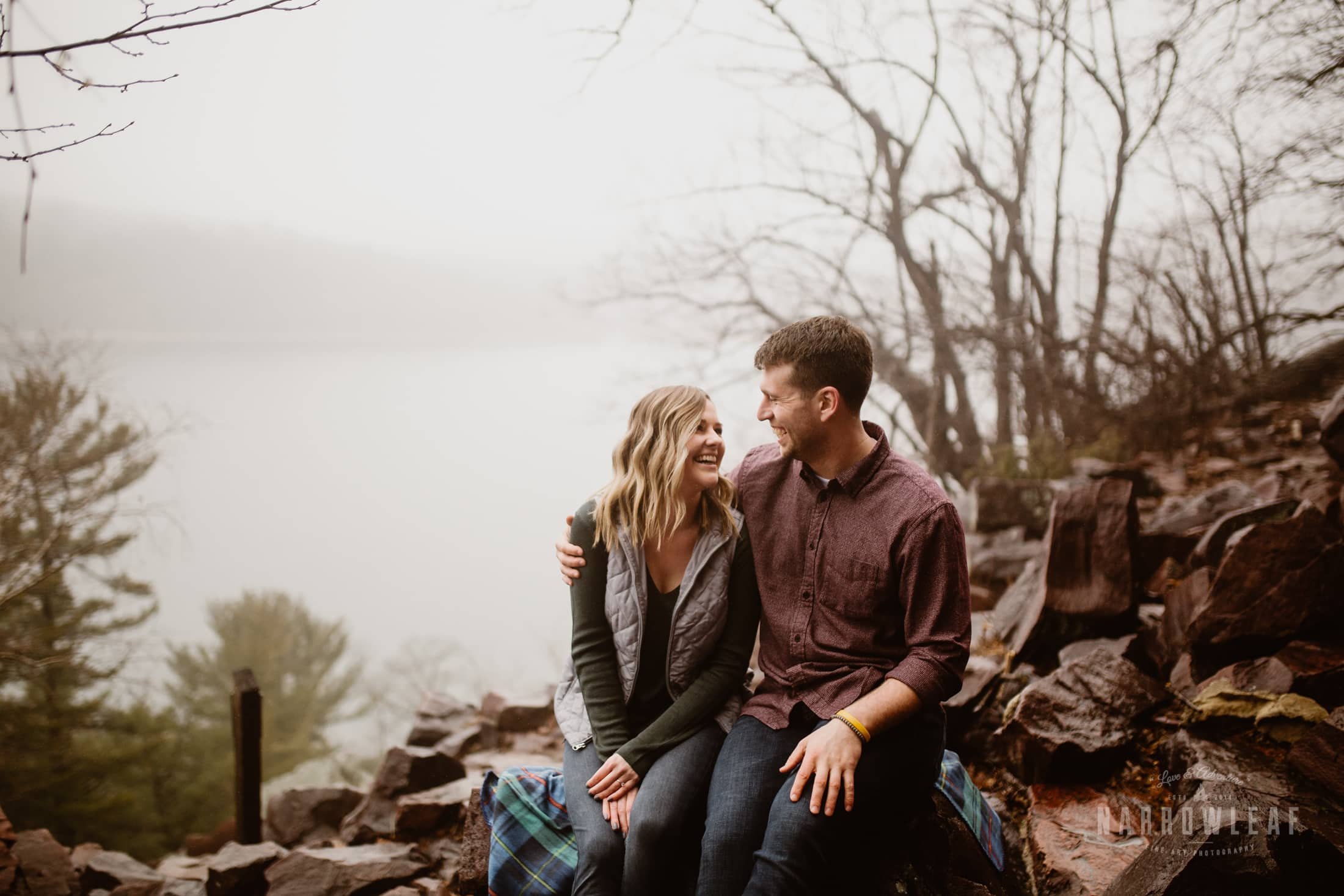 foggy-hiking-engagement-photos-Narrowleaf_Love_and_Adventure_Photographer-2838.jpg.jpg