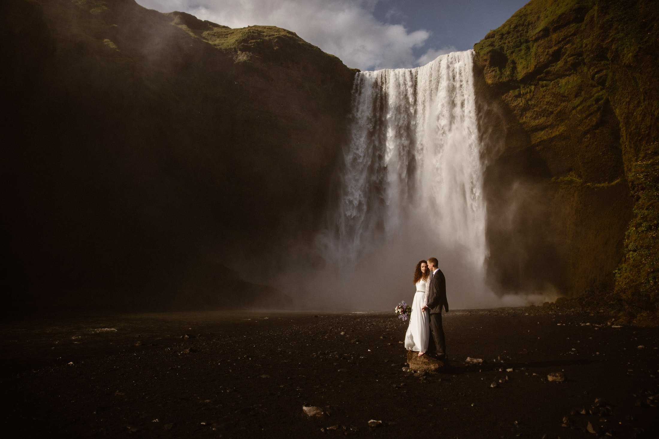 iceland-wedding-photos-2.jpg