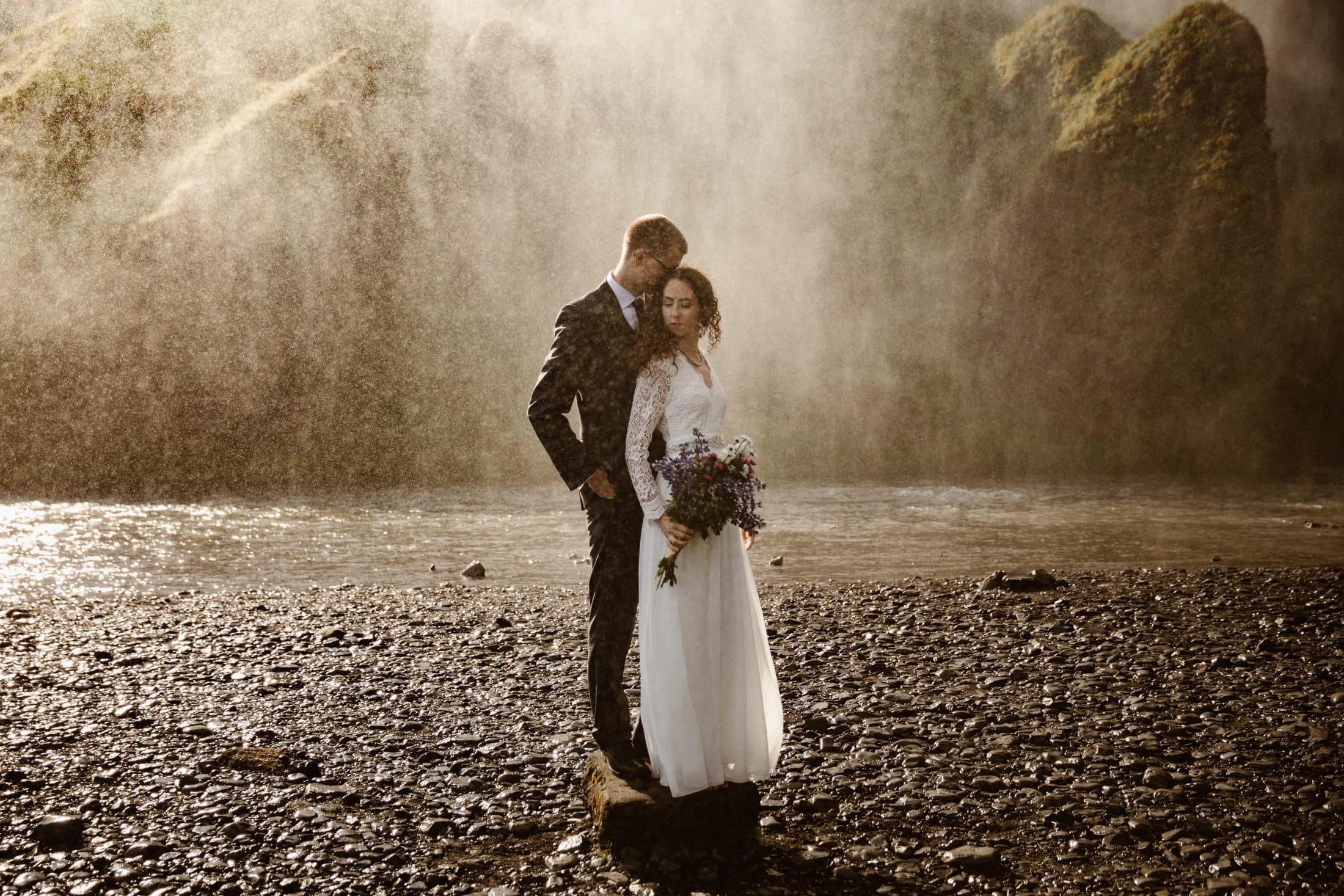 iceland-wedding-photos-7.jpg