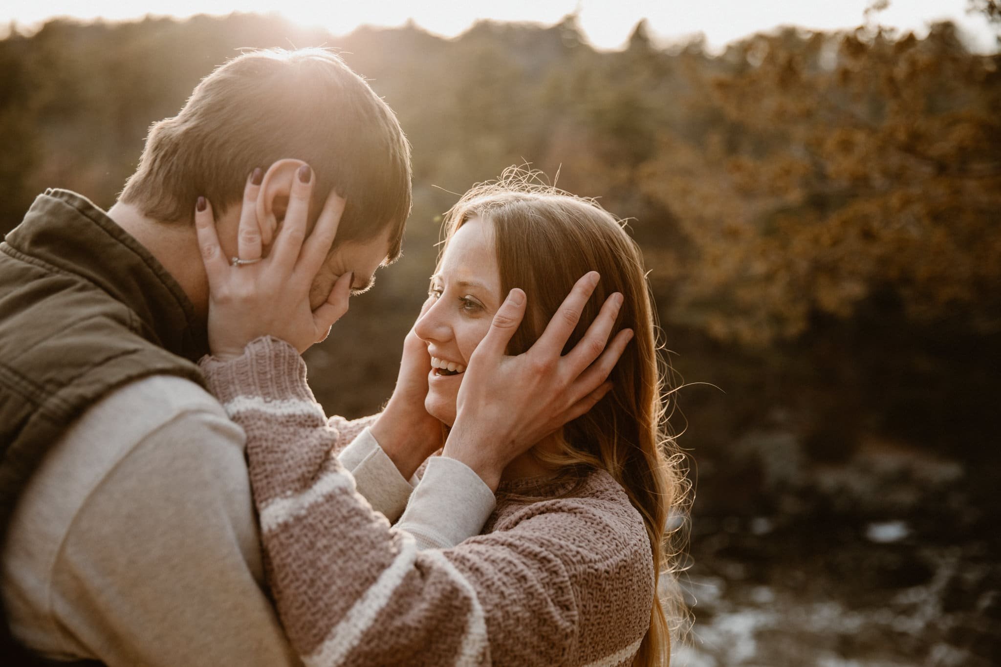 Wisconsin-adventure-engagement-photographer-8641.jpg.jpg