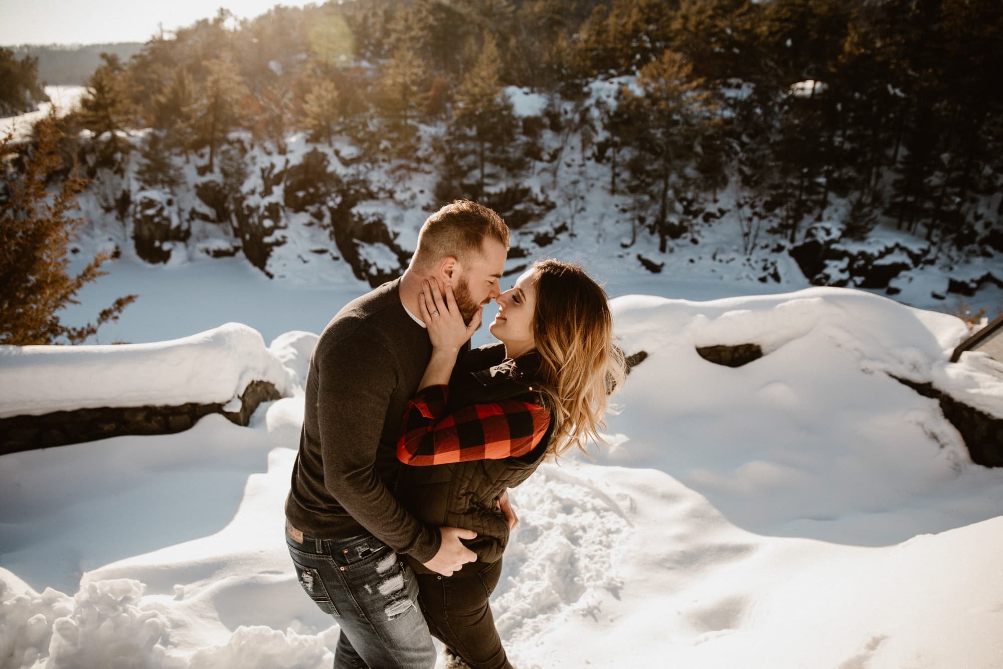 wisconsin-winter-engagement-18.jpg