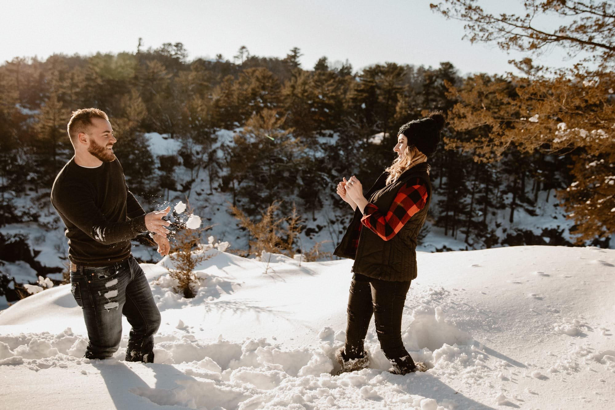 wisconsin-winter-engagement-26.jpg