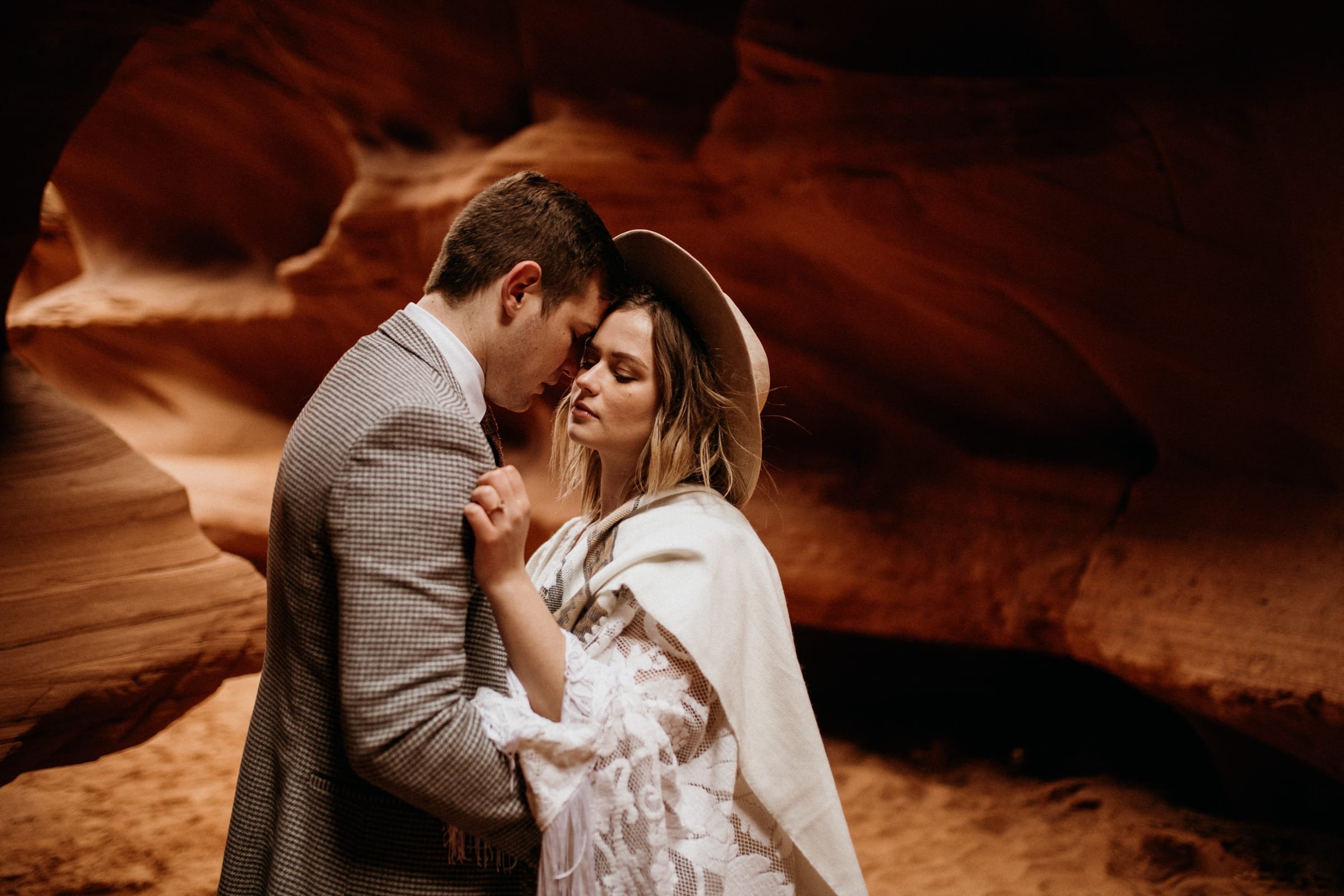 adventure-elopement-photographer-in-arizona.jpg.jpg