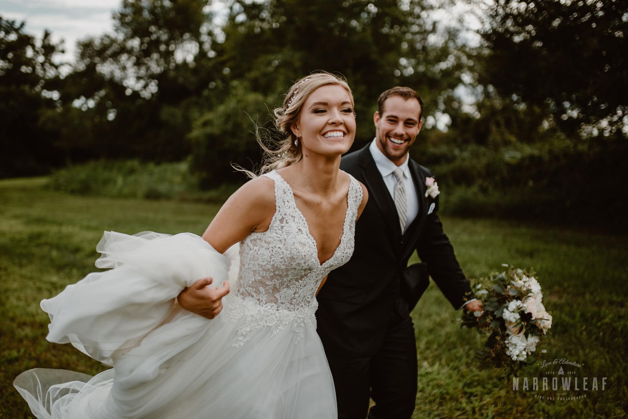 john-p-furber-farm-minnesota-intimate-wedding-photographer-bride-and-groom-running-Narrowleaf_Love_and_Adventure_Photography-8812.jpg