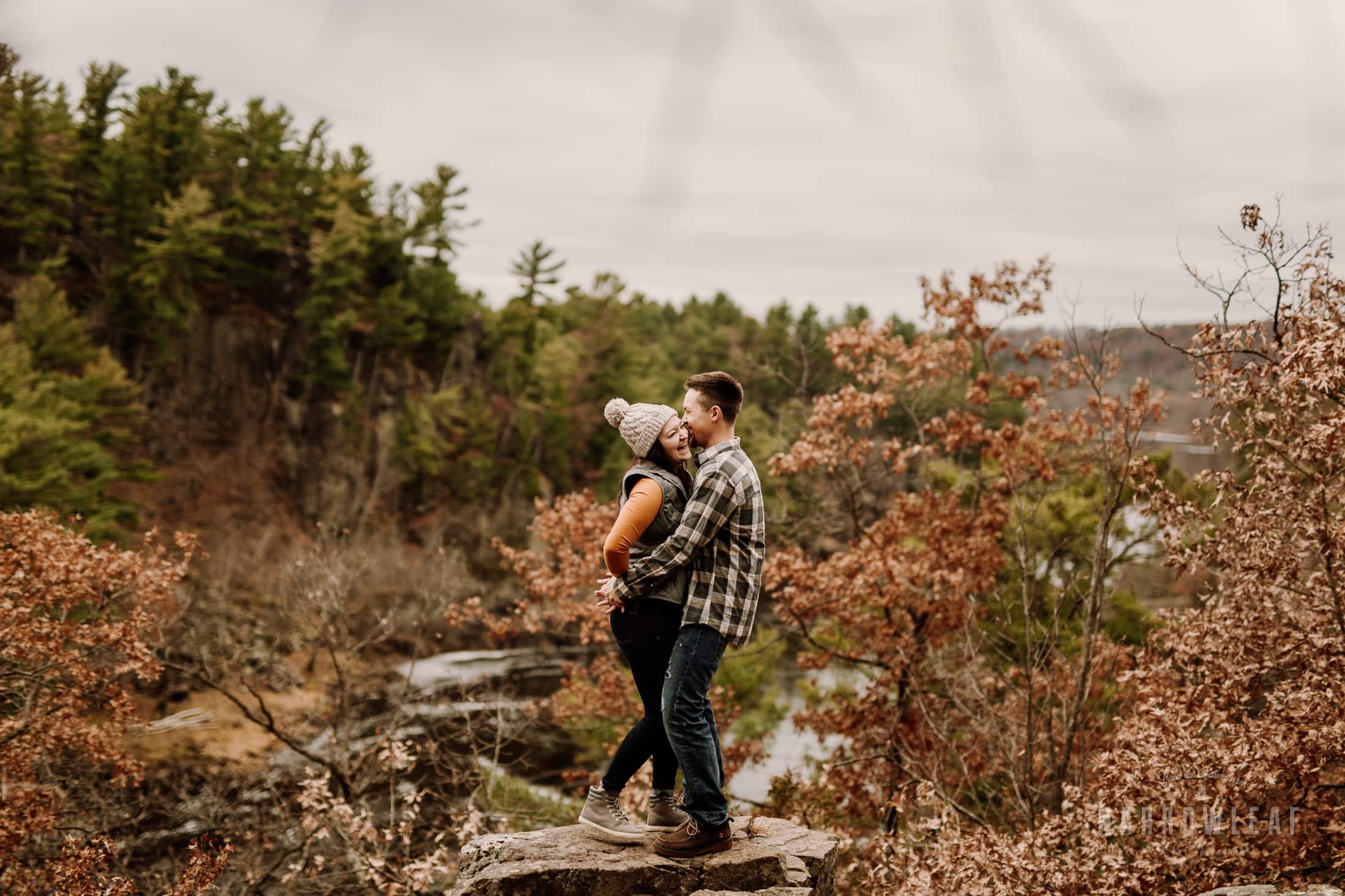 wisconsin-engagement-photographer-Narrowleaf_Love_and_Adventure_Photography-0139.jpg