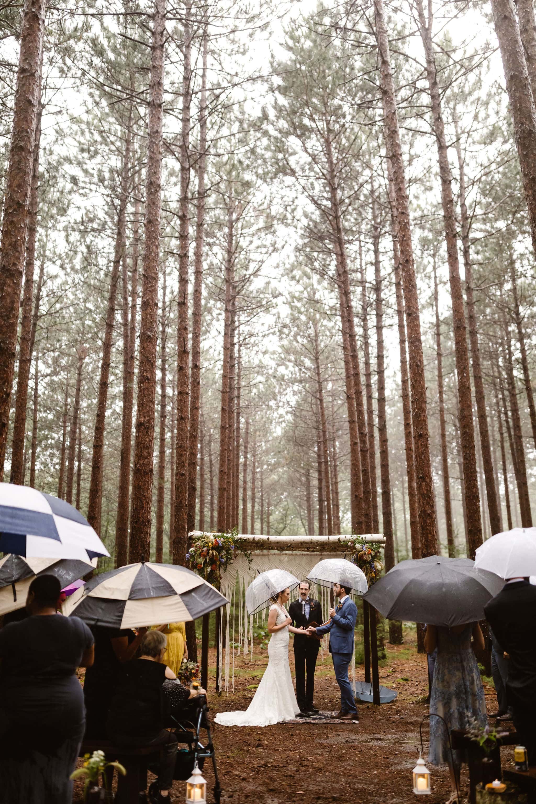 rainy-wedding-30.jpg