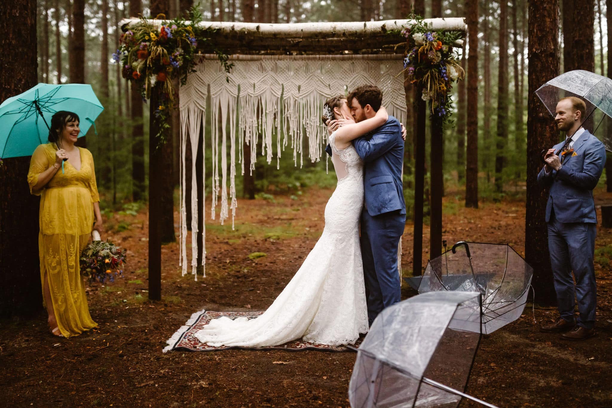 rainy-wedding-34.jpg