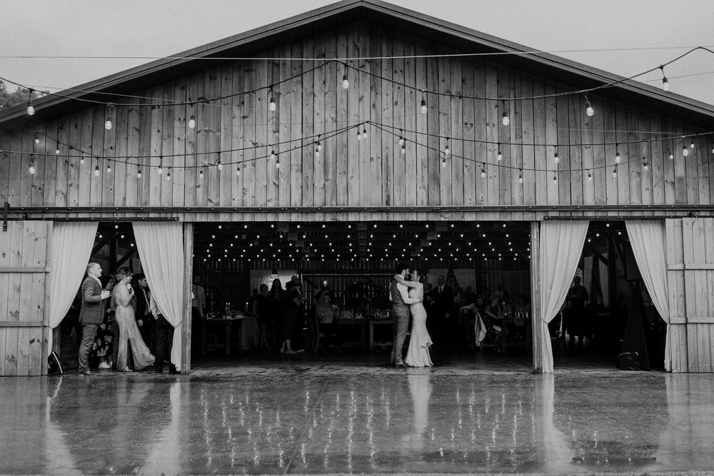rainy-wedding-38.jpg