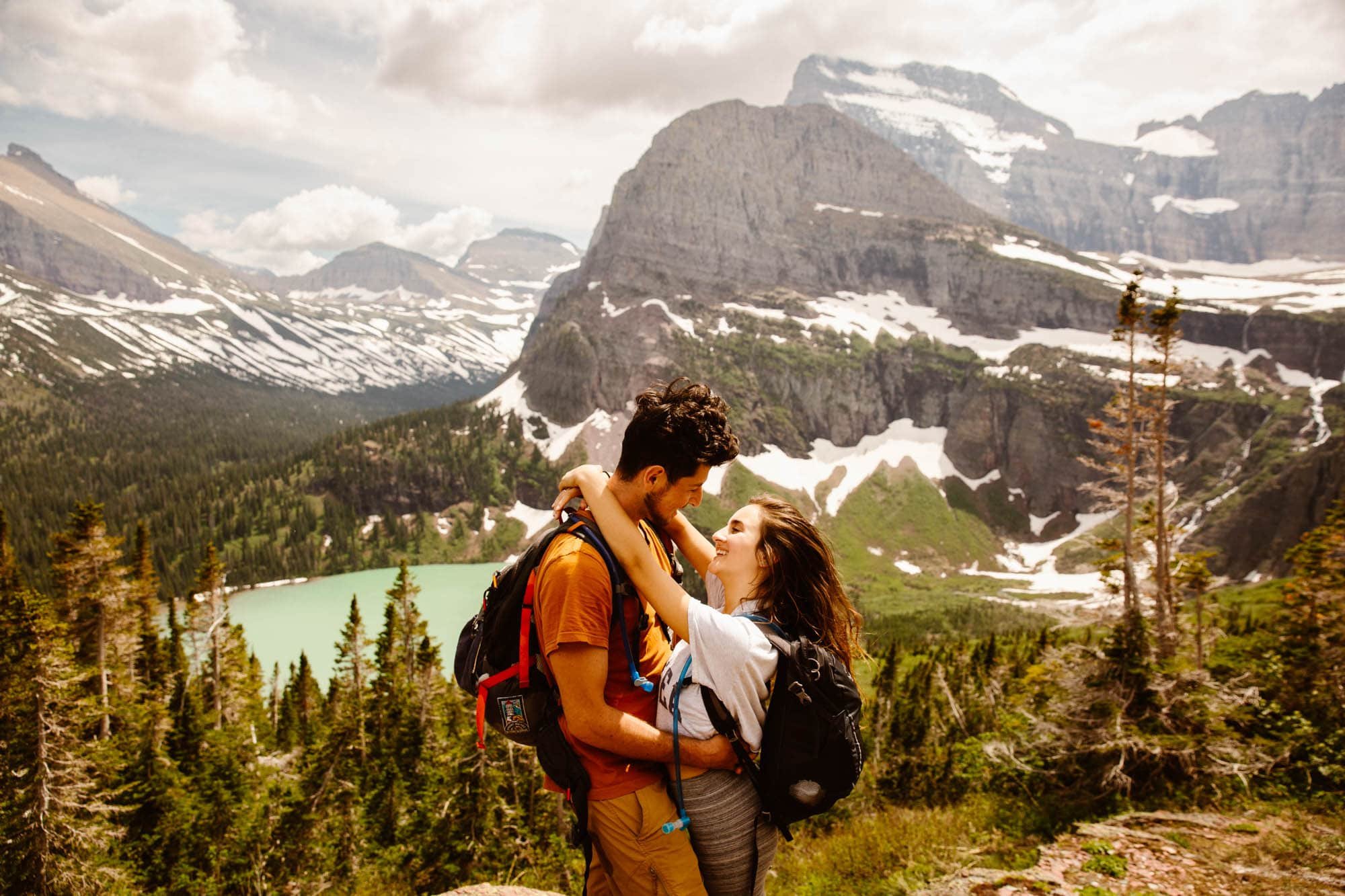 glacier-national-park-engagement-photography-0007.jpg