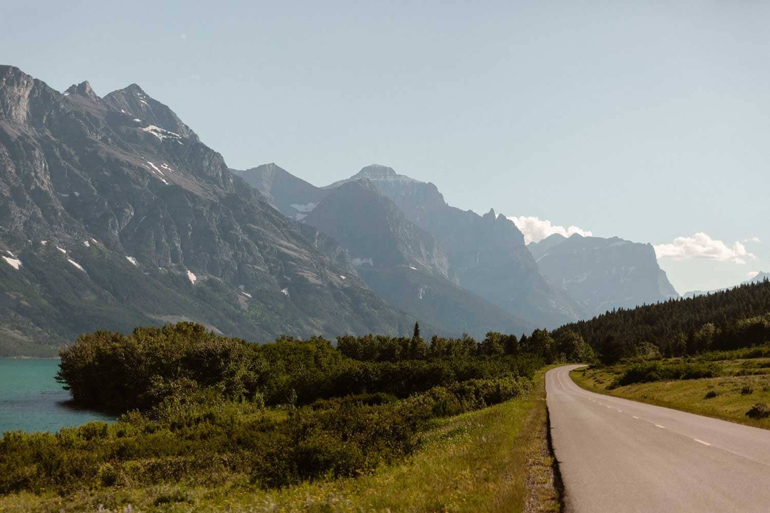 glacier-national-park-adventure-0002_1.jpg