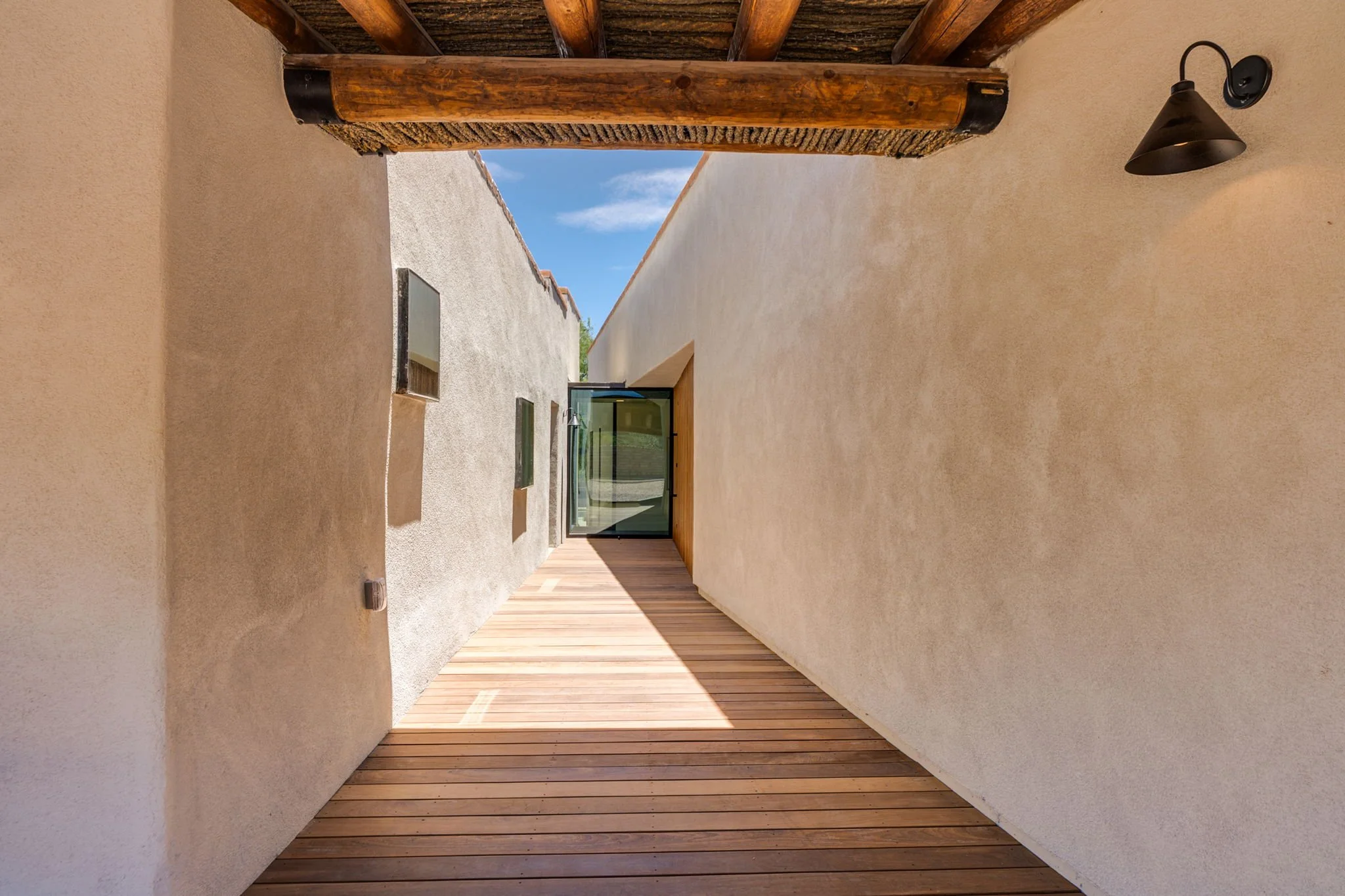 110-web-or-mls-Presidio Dr-101.jpg