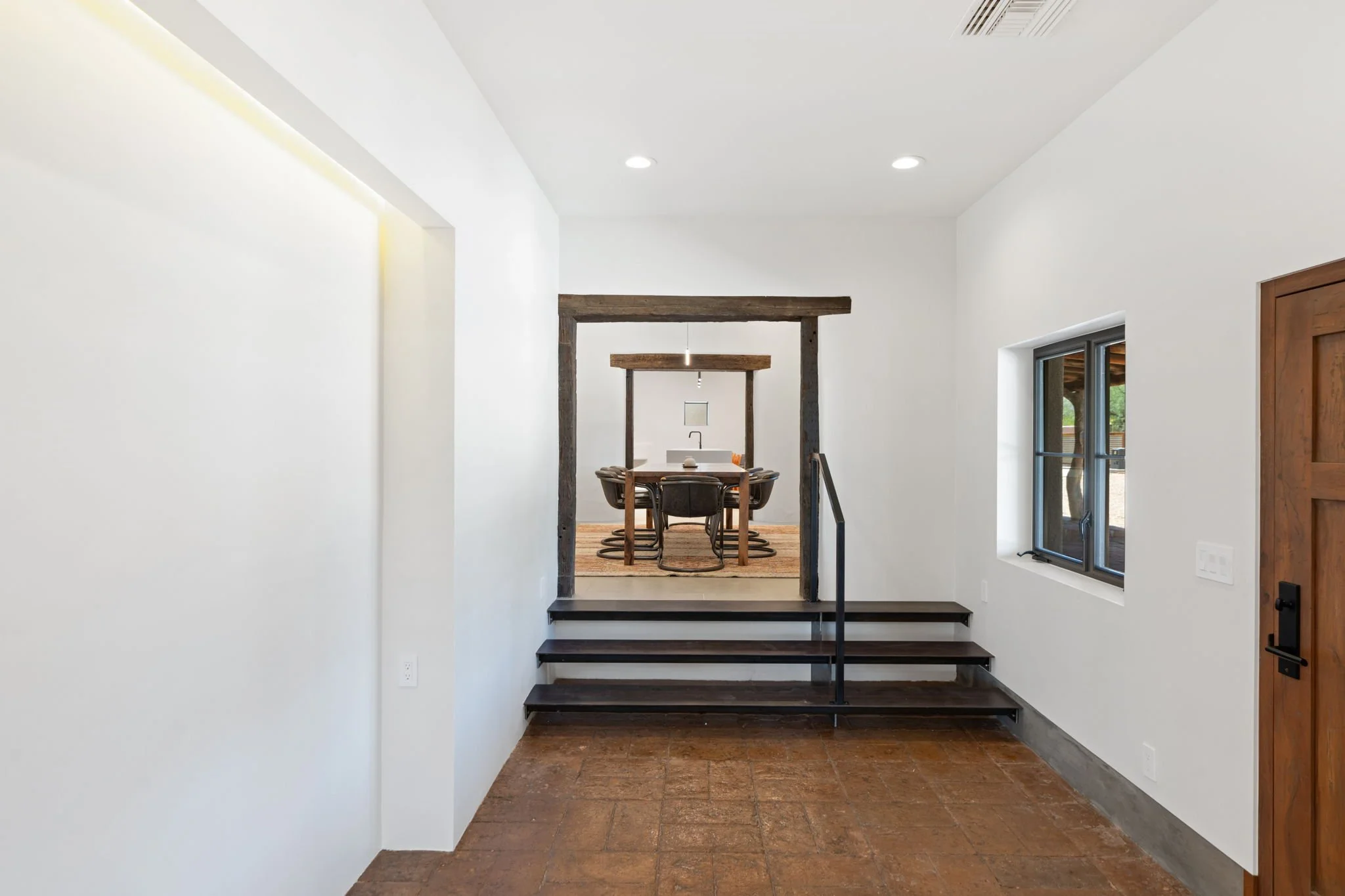 33-web-or-mls-Presidio Dr-24.jpg