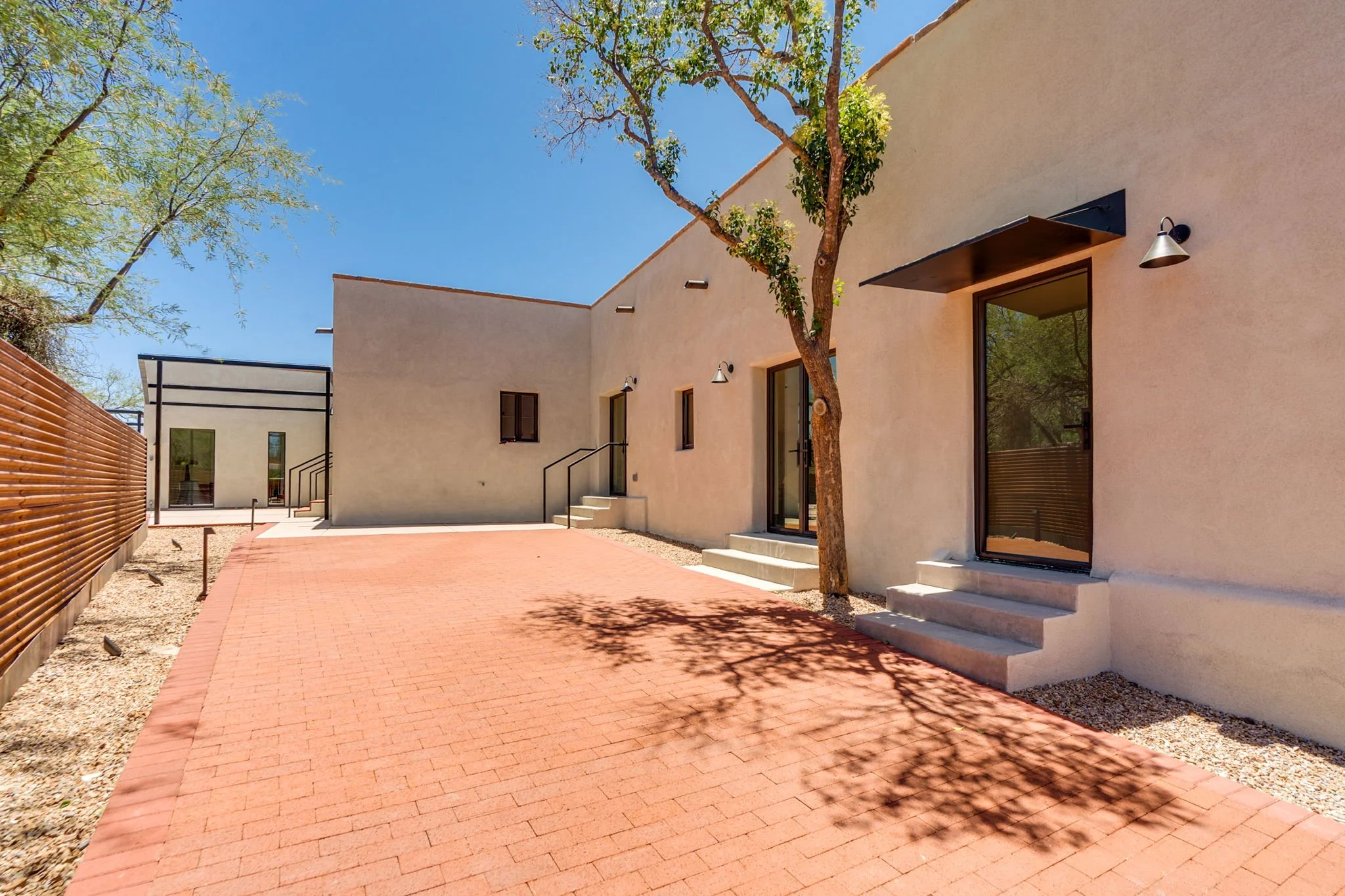 148-web-or-mls-Presidio Dr-139.jpg