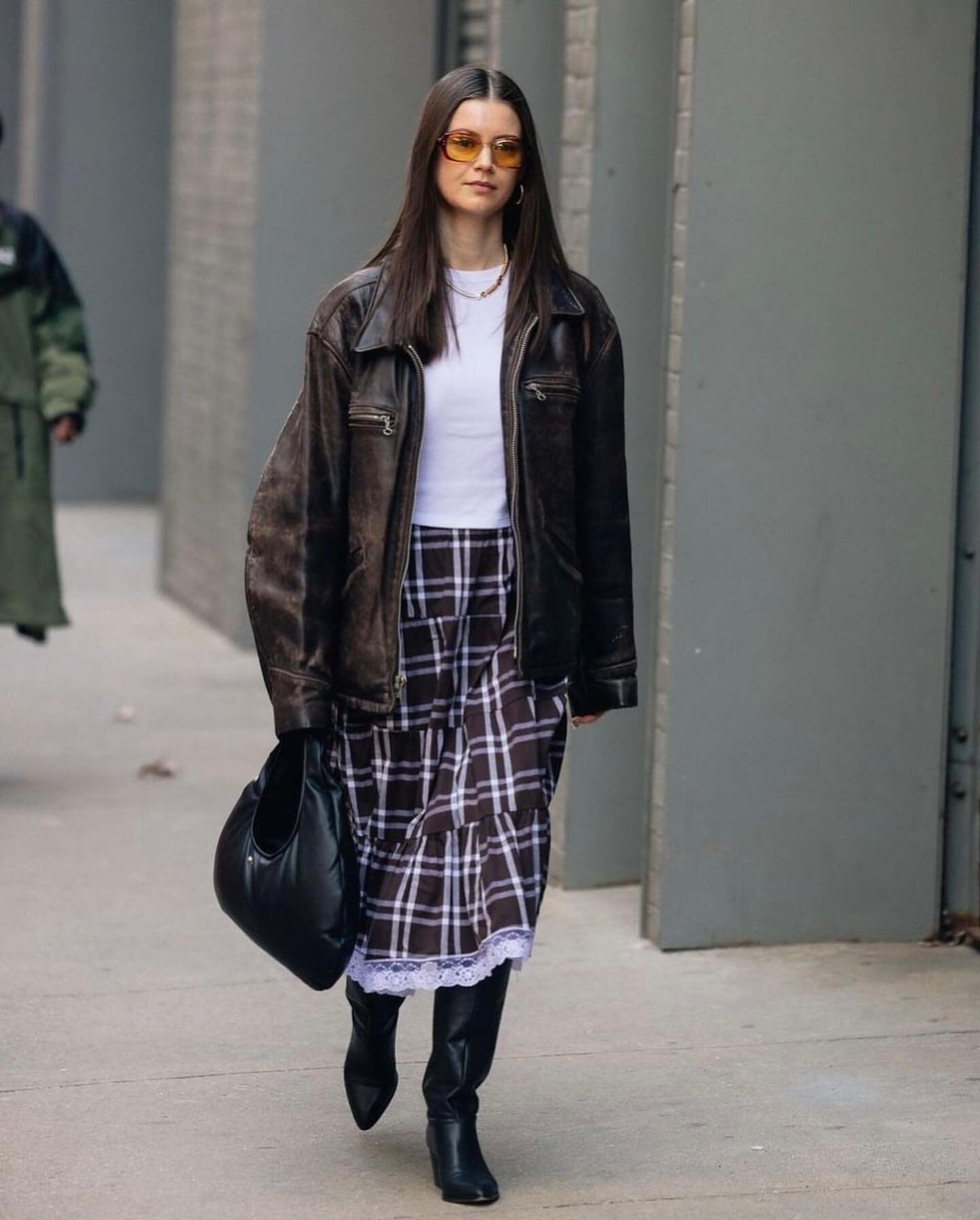 @layniemishay in our medium leather cloud bag 🖤☁️ and featured in @harpersbazaarus 🖤 photographed by @modehunter