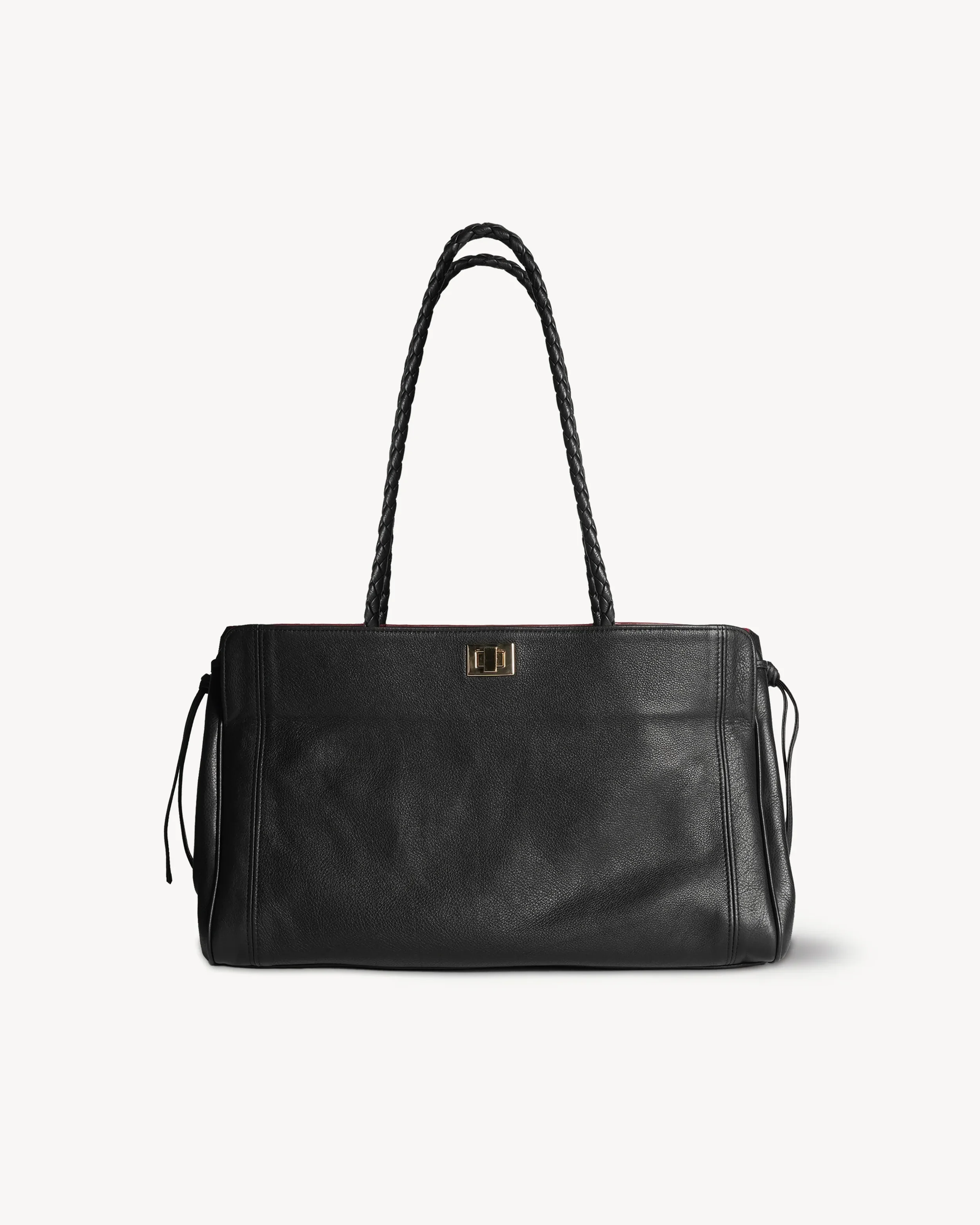 Stabia-42-Bag_-Black-Leather-Back.webp
