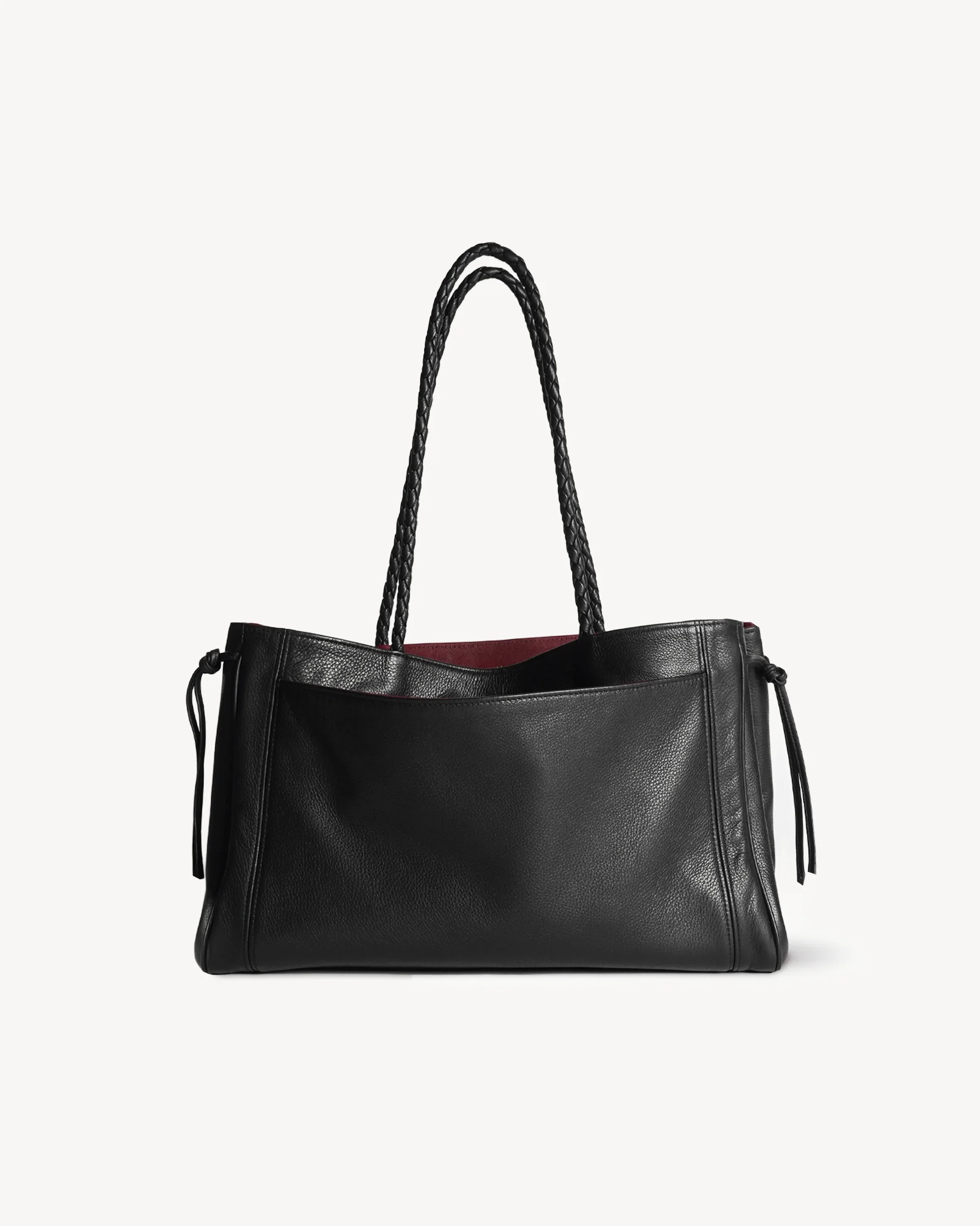 Stabia-42-Bag_-Black-Leather-back-2.webp