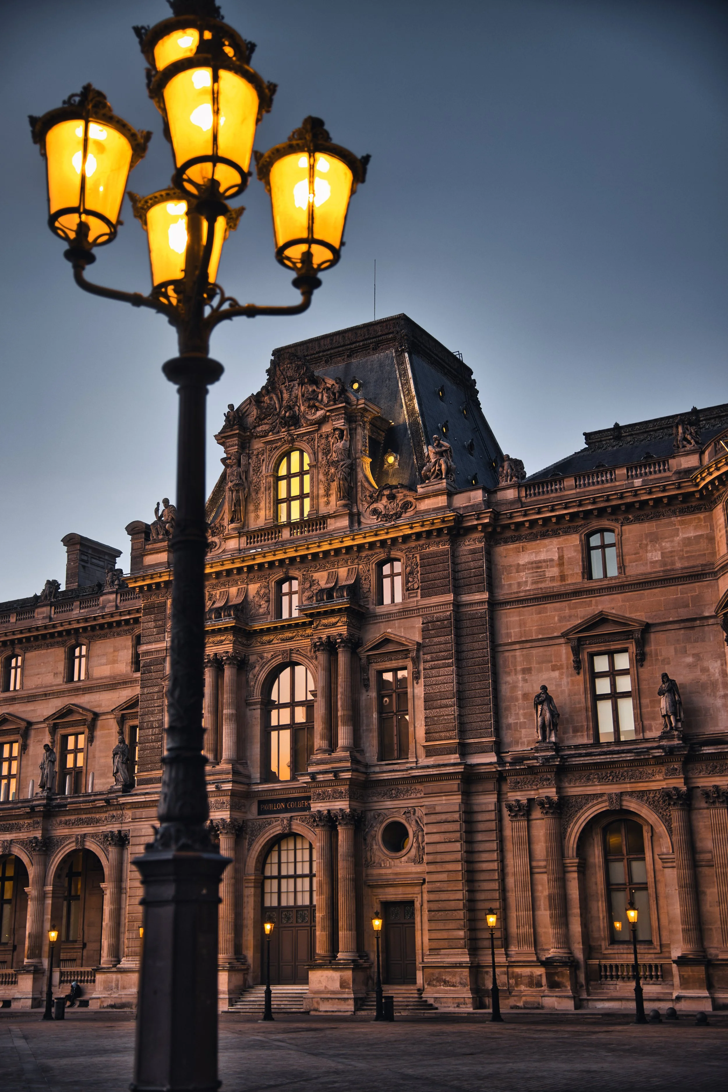 Louvre Lights 1 .jpeg